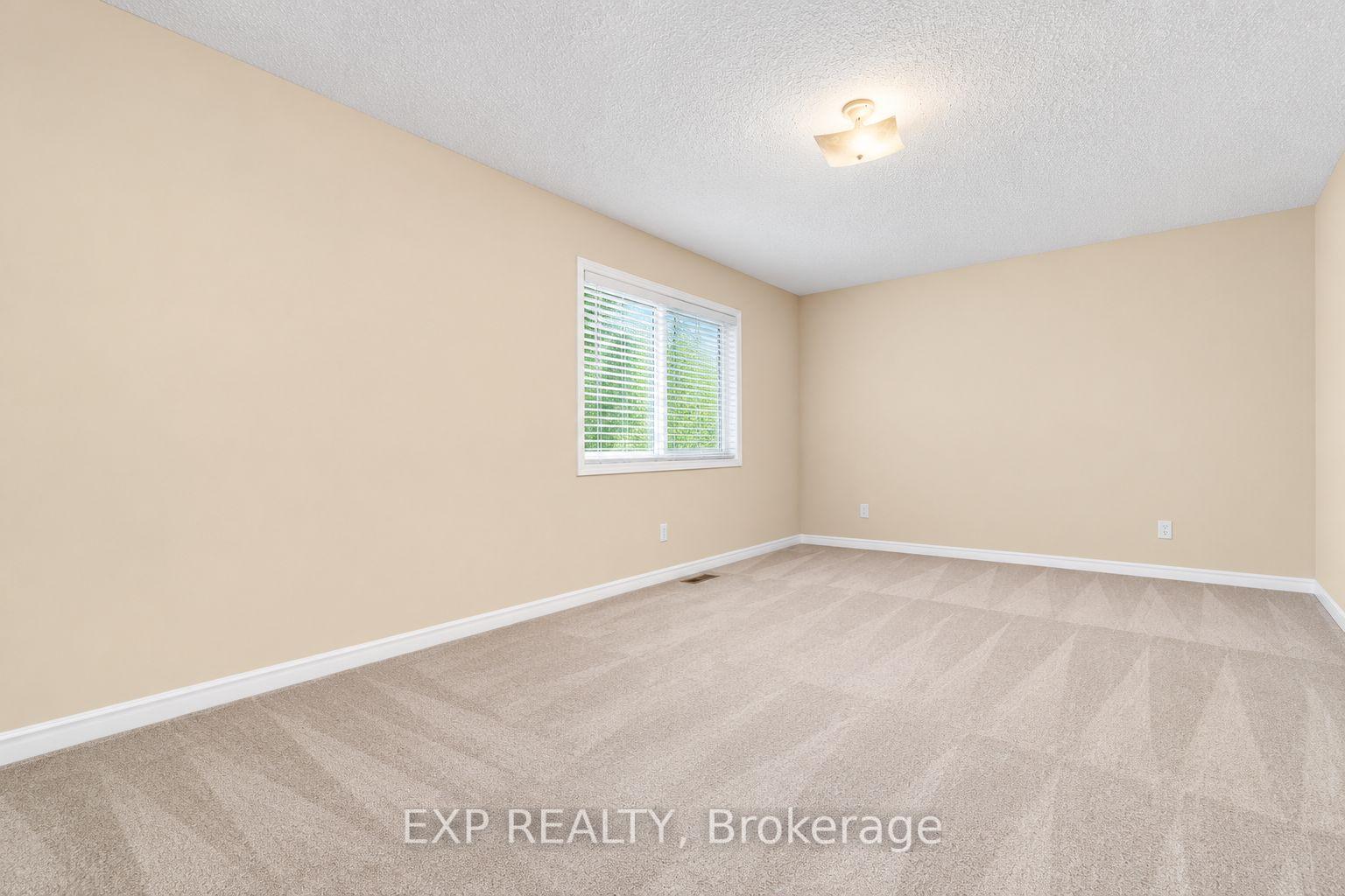 Photo 31 of 42 Kaitlin Drive, Richmond Hill, Oak Ridges Lake Wilcox — HOMEH