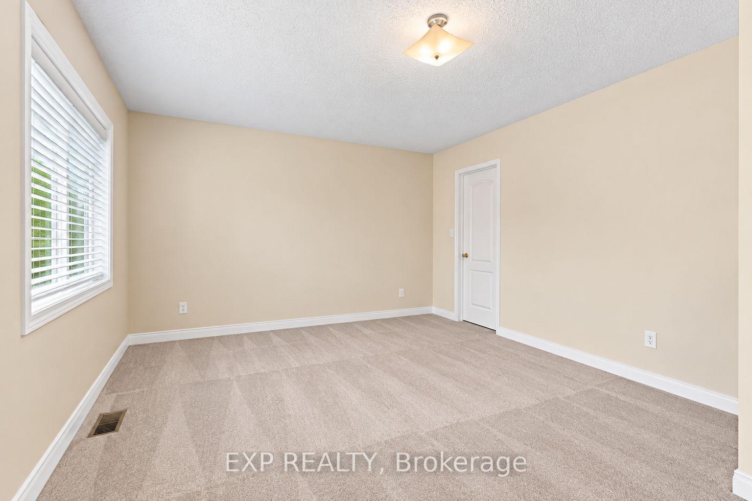 Photo 32 of 42 Kaitlin Drive, Richmond Hill, Oak Ridges Lake Wilcox — HOMEH