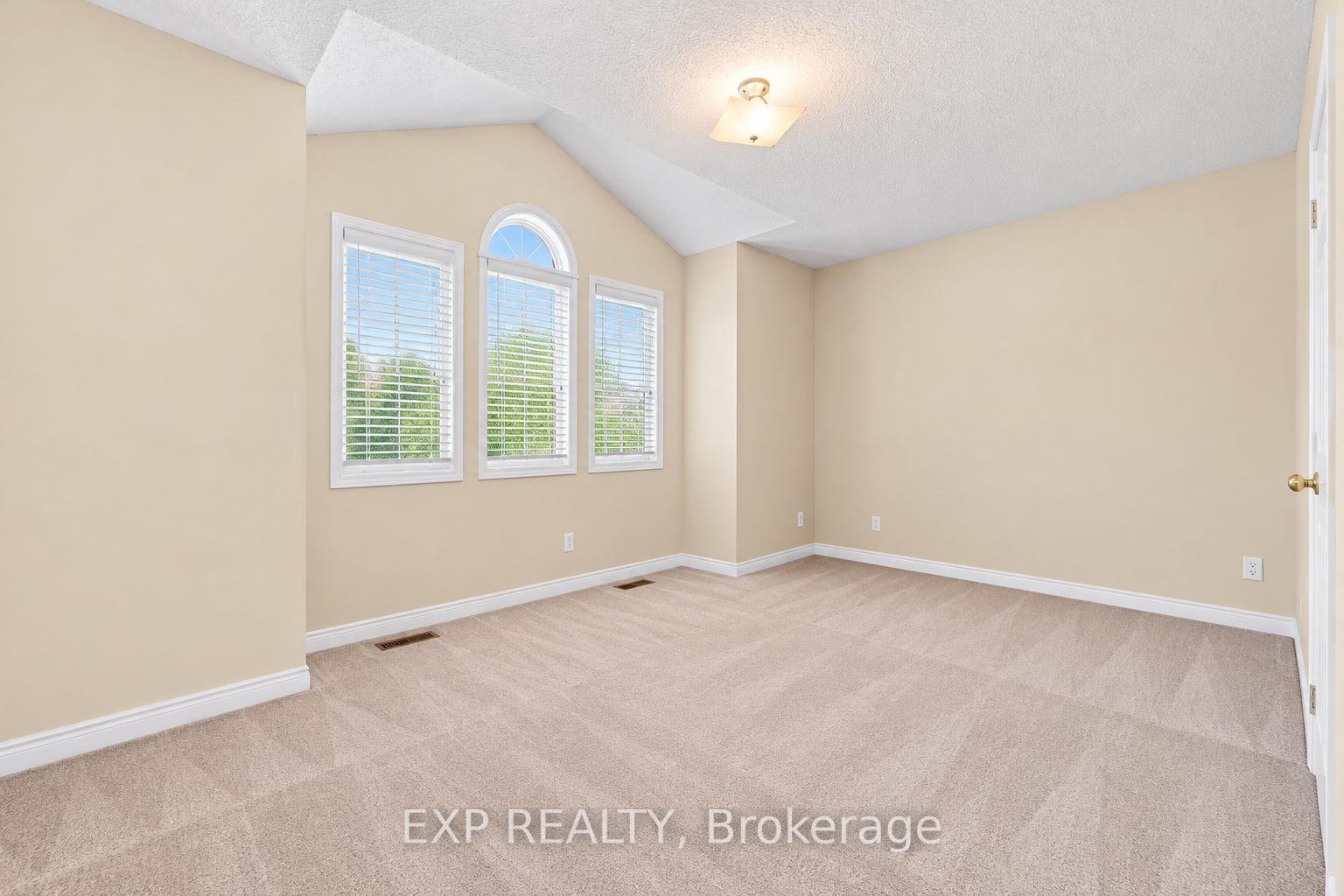 Photo 35 of 42 Kaitlin Drive, Richmond Hill, Oak Ridges Lake Wilcox — HOMEH