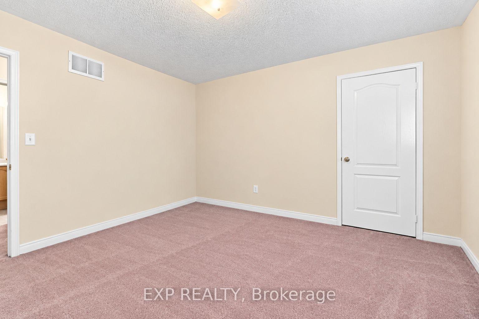 Photo 38 of 42 Kaitlin Drive, Richmond Hill, Oak Ridges Lake Wilcox — HOMEH