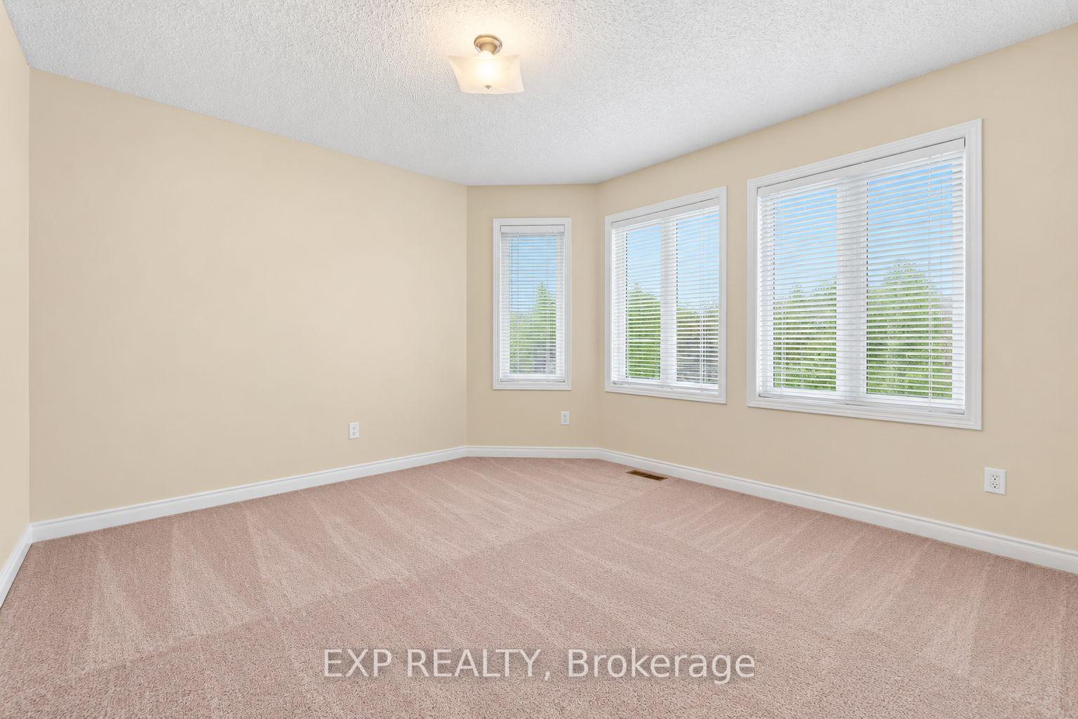 Photo 39 of 42 Kaitlin Drive, Richmond Hill, Oak Ridges Lake Wilcox — HOMEH