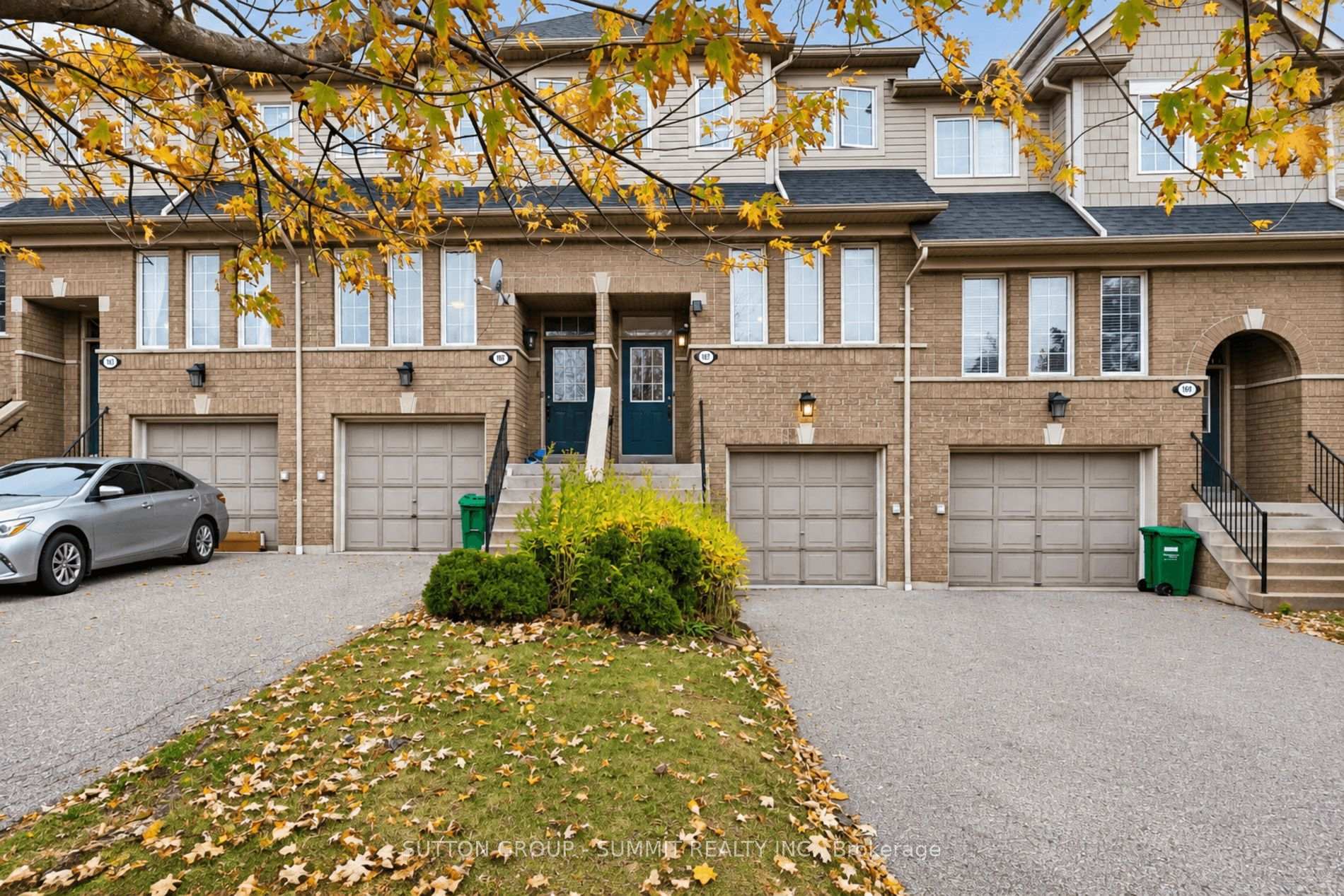 Photo 2 of 167 Trudeau Avenue E, Mississauga, Hurontario — HOMEH