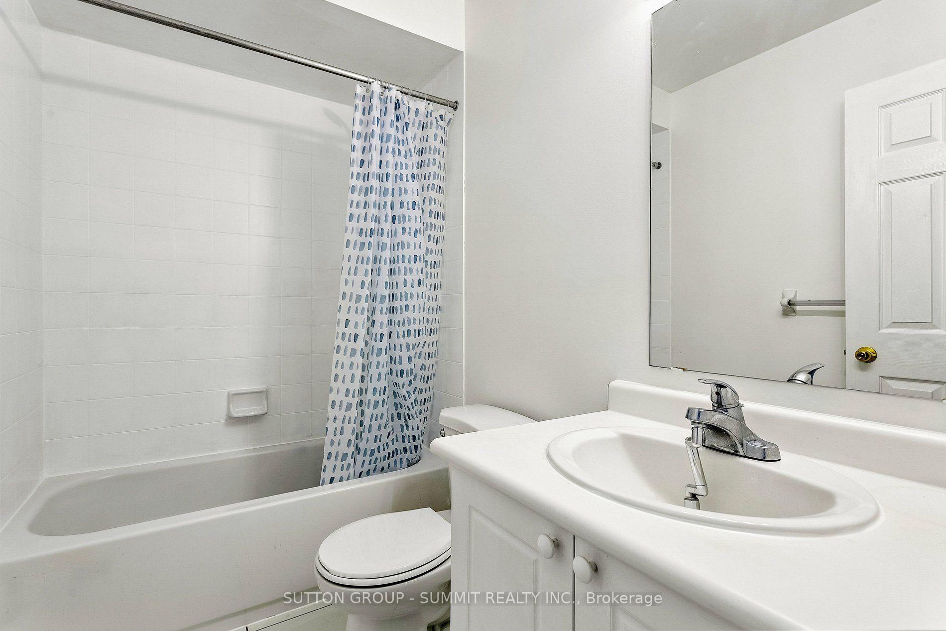 Photo 21 of 167 Trudeau Avenue E, Mississauga, Hurontario — HOMEH