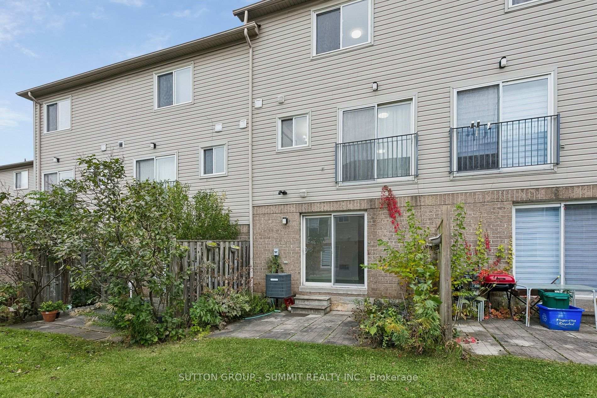 Photo 32 of 167 Trudeau Avenue E, Mississauga, Hurontario — HOMEH