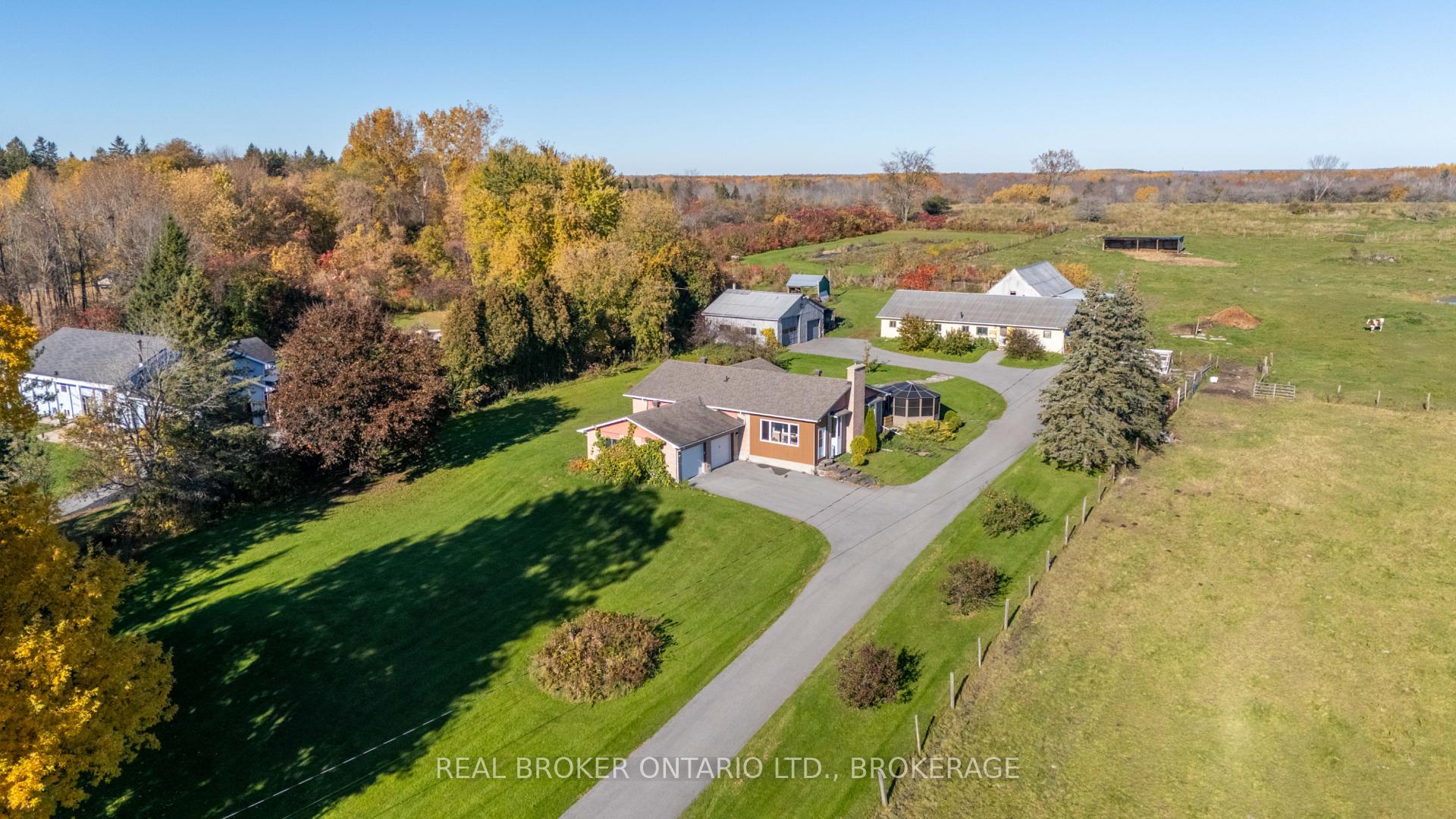 Photo 5 of 18749 Paragon Road, South Glengarry, South Glengarry (Charlottenburgh) Twp — HOMEH