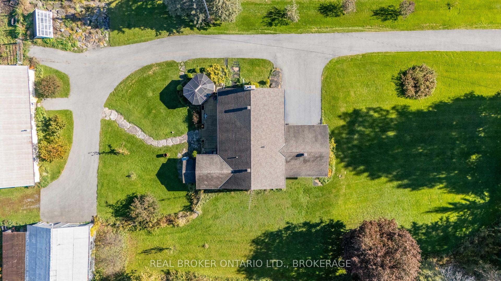Photo 9 of 18749 Paragon Road, South Glengarry, South Glengarry (Charlottenburgh) Twp — HOMEH