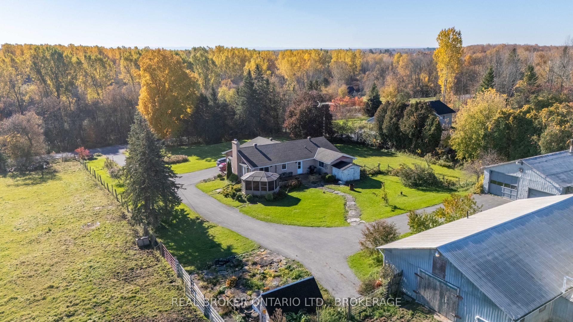 Photo 12 of 18749 Paragon Road, South Glengarry, South Glengarry (Charlottenburgh) Twp — HOMEH