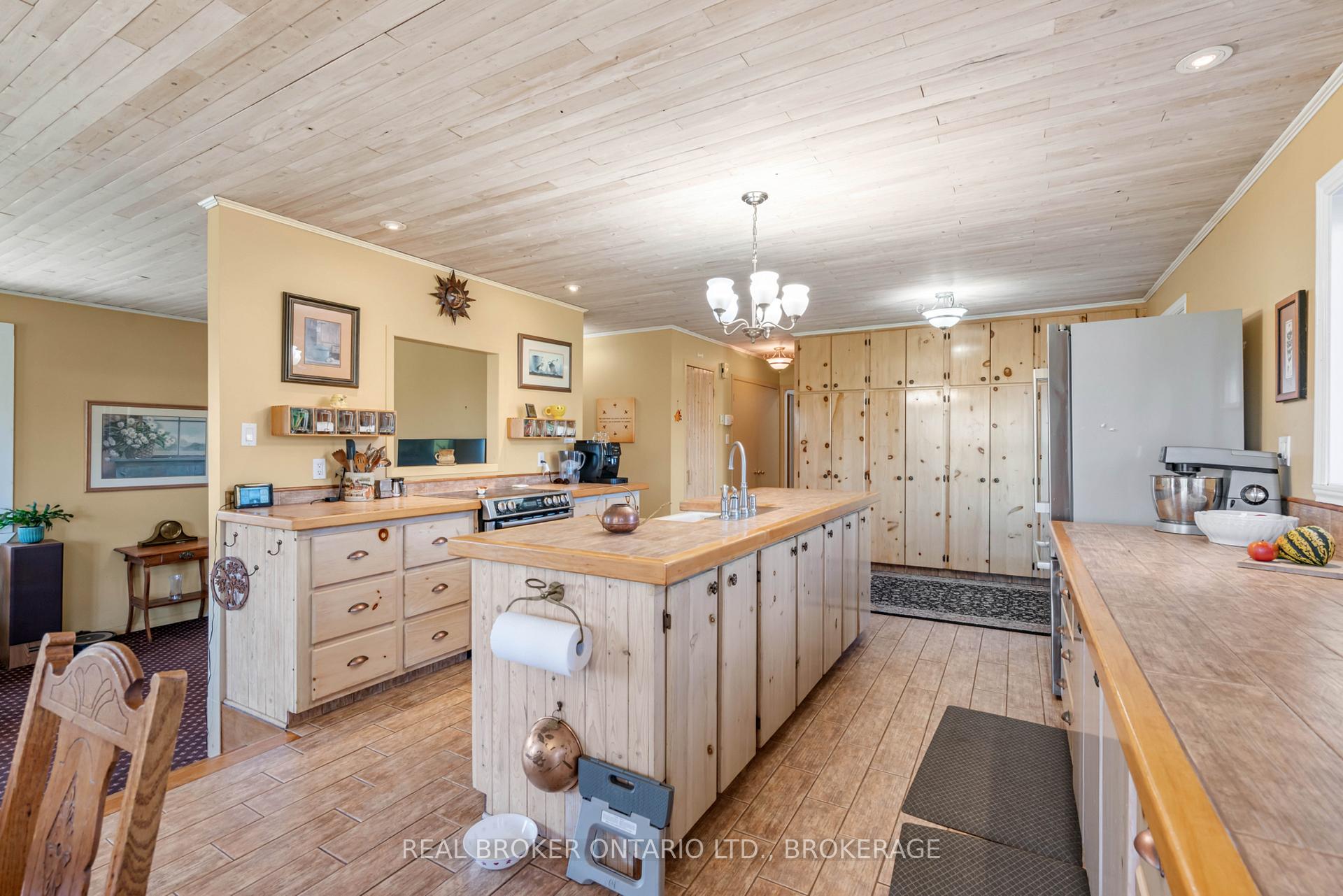 Photo 26 of 18749 Paragon Road, South Glengarry, South Glengarry (Charlottenburgh) Twp — HOMEH