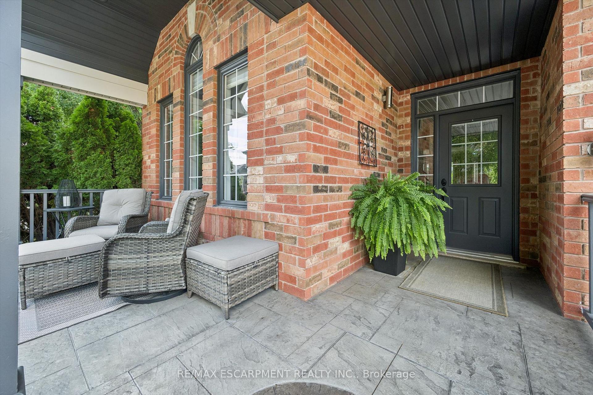 Photo 3 of 1367 McGuffin Gate, Milton, Beaty — HOMEH