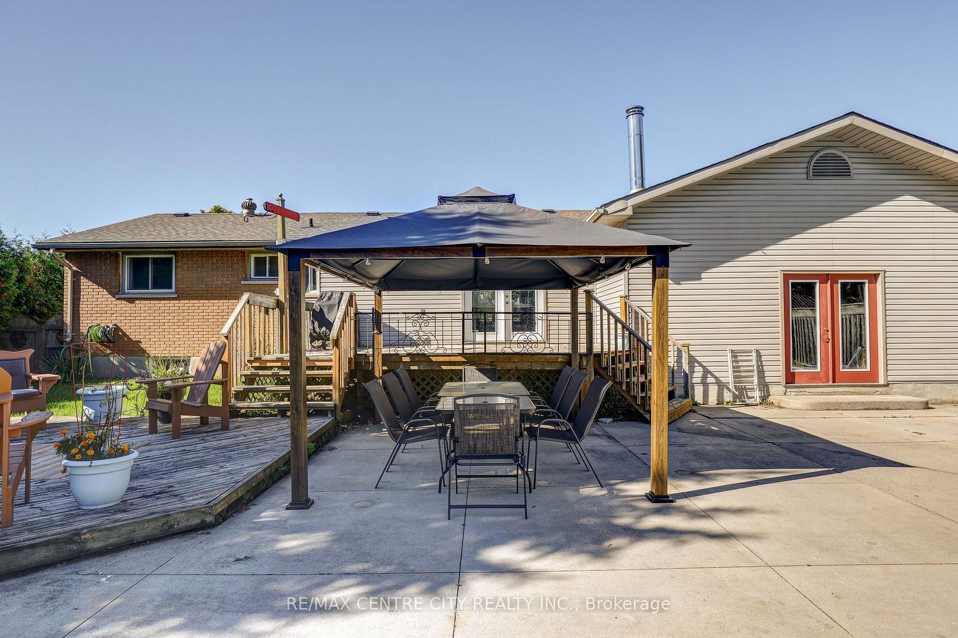 Photo 13 of 68 Lois Avenue, Central Elgin, Rural Central Elgin — HOMEH