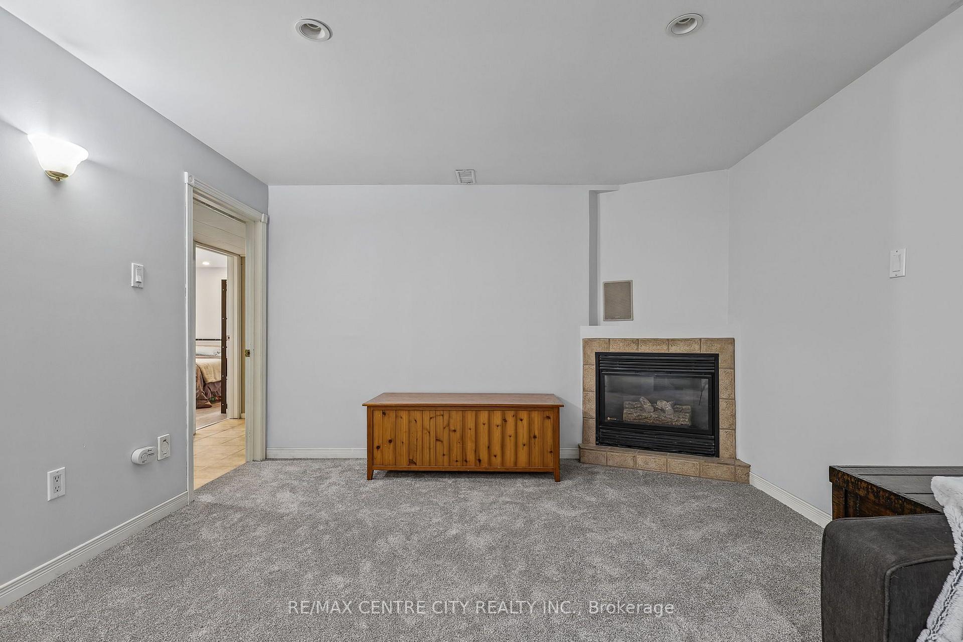 Photo 44 of 68 Lois Avenue, Central Elgin, Rural Central Elgin — HOMEH