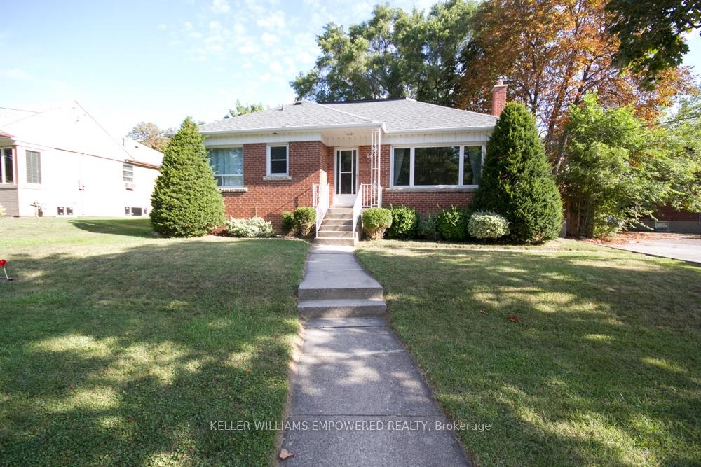 Photo of Unit LOWER, 94 Stanley Avenue