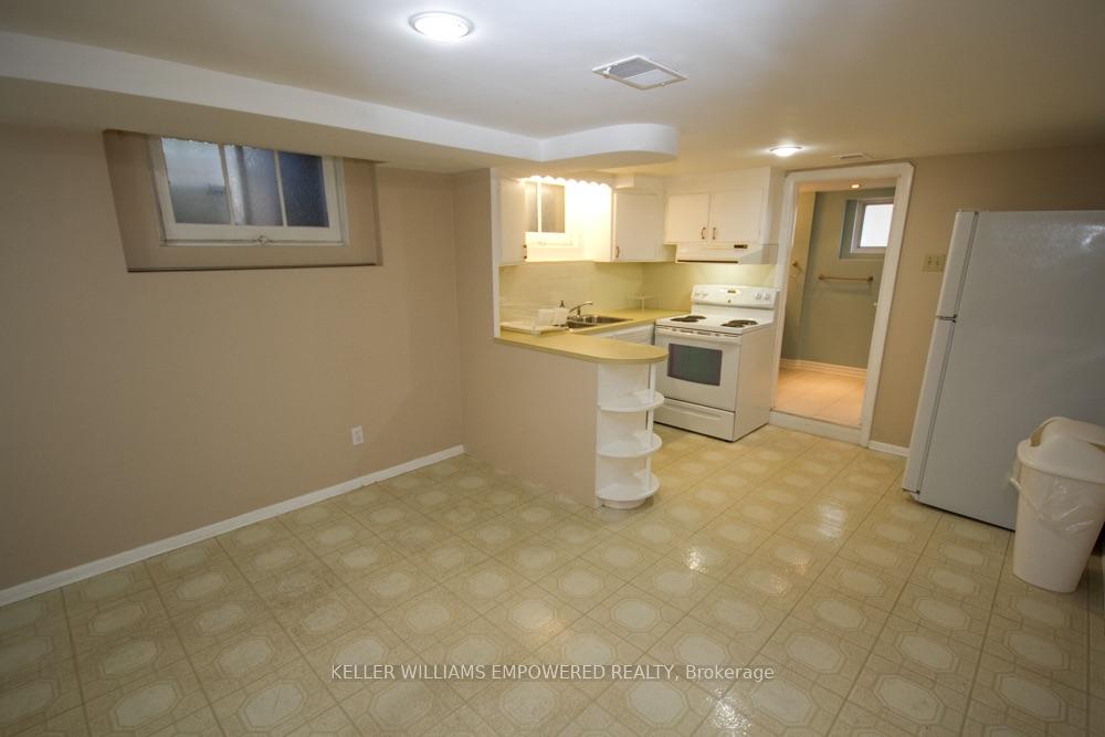 Photo 3 of Unit LOWER, 94 Stanley Avenue, Etobicoke, Mimico — HOMEH