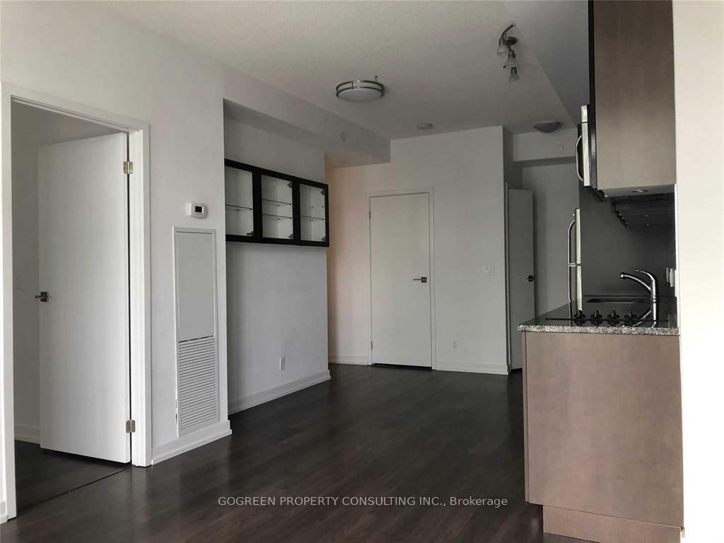 Photo 4 of Unit 3206, 89 Dunfield Avenue, Toronto, Mount Pleasant West — HOMEH