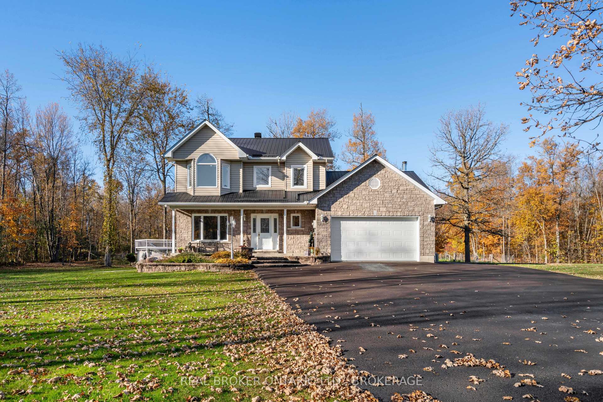 Photo 2 of 20689 Concession 9 Road, South Glengarry, South Glengarry (Lancaster) Twp — HOMEH