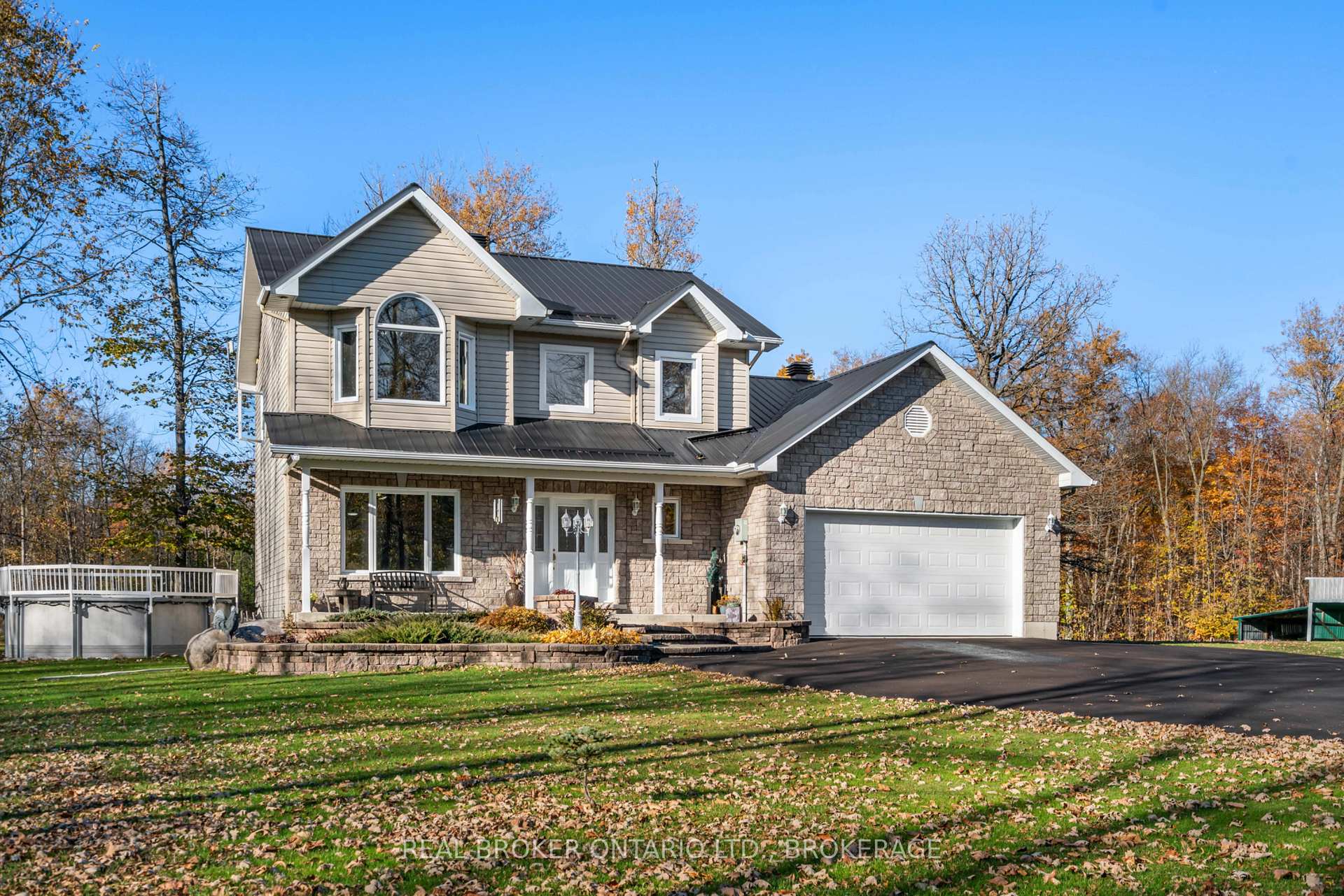 Photo 3 of 20689 Concession 9 Road, South Glengarry, South Glengarry (Lancaster) Twp — HOMEH