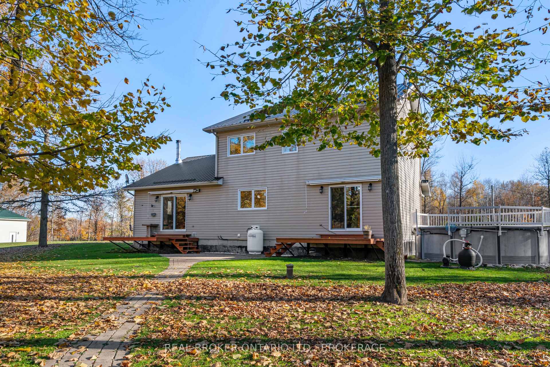 Photo 19 of 20689 Concession 9 Road, South Glengarry, South Glengarry (Lancaster) Twp — HOMEH