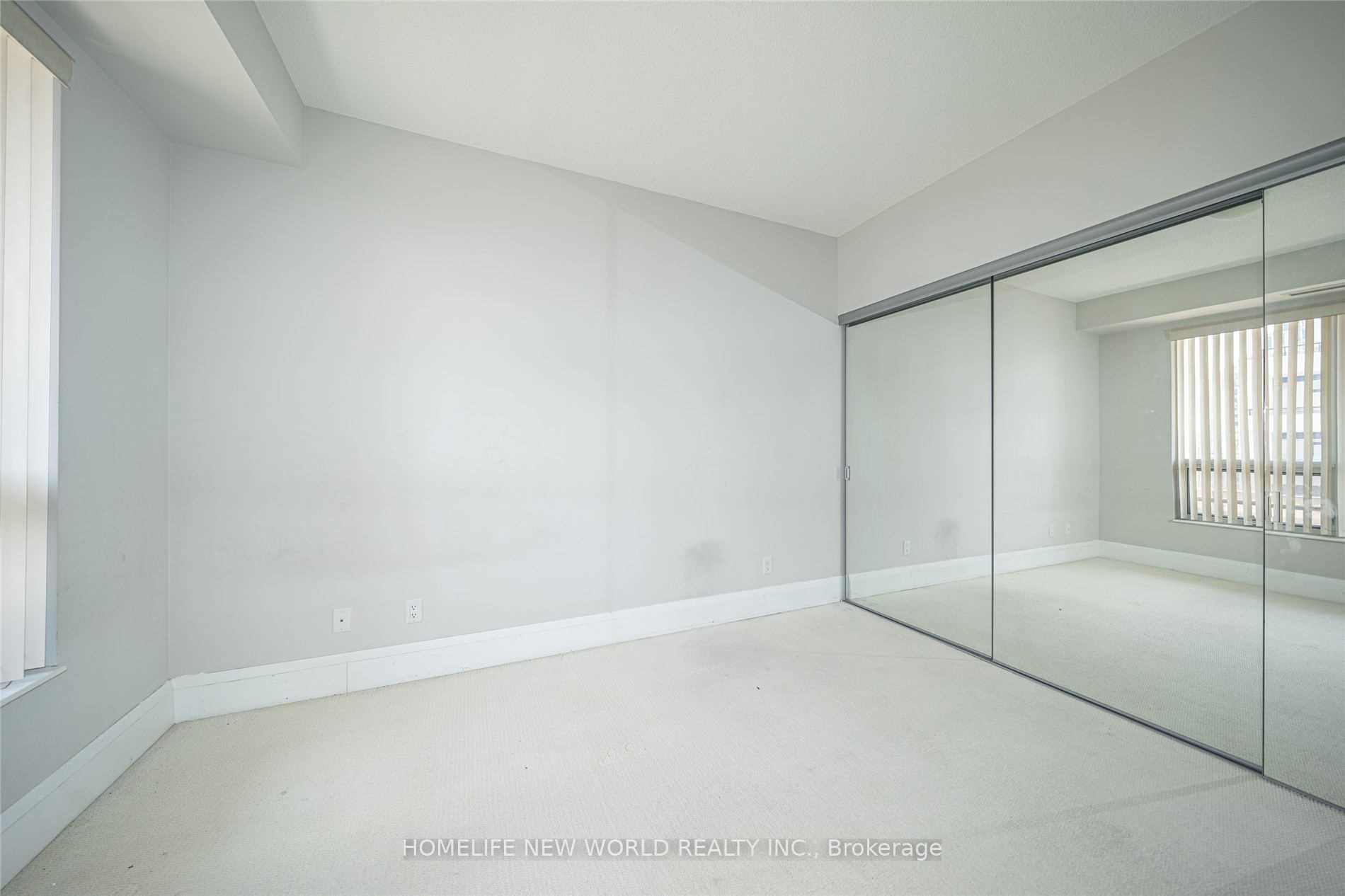 Photo 9 of Unit 1815, 100 Harrison Garden Boulevard, North York, Willowdale East — HOMEH