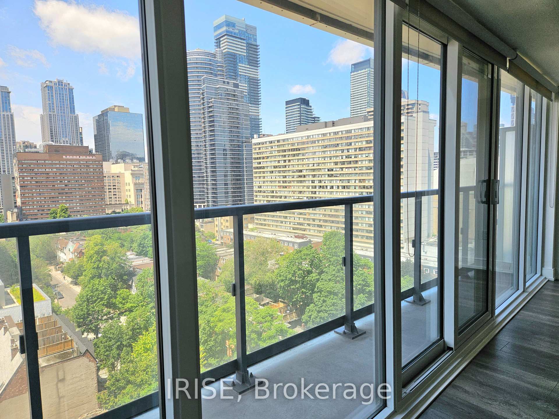Photo 6 of Unit 1101, 89 McGill Street, Toronto, Church-Yonge Corridor — HOMEH
