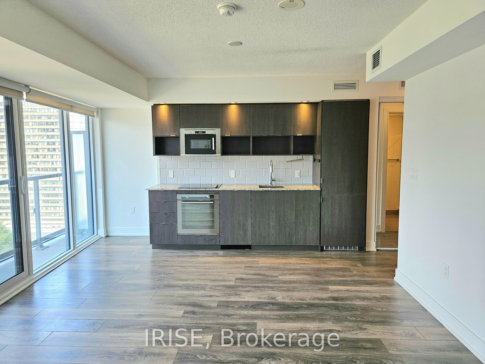 Photo 10 of Unit 1101, 89 McGill Street, Toronto, Church-Yonge Corridor — HOMEH