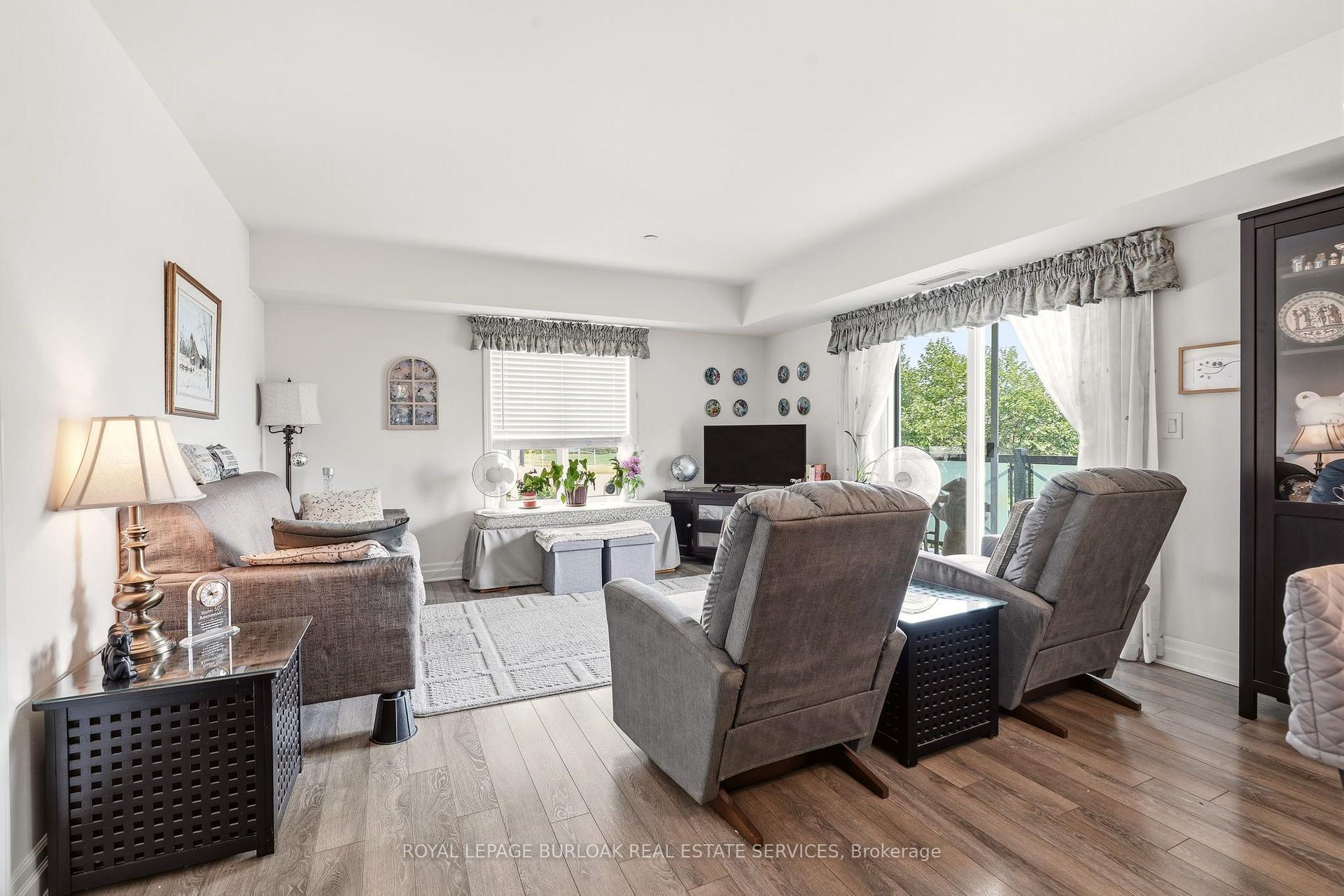 Photo 14 of Unit 309, 1045 Nadalin Heights, Milton, Willmott — HOMEH