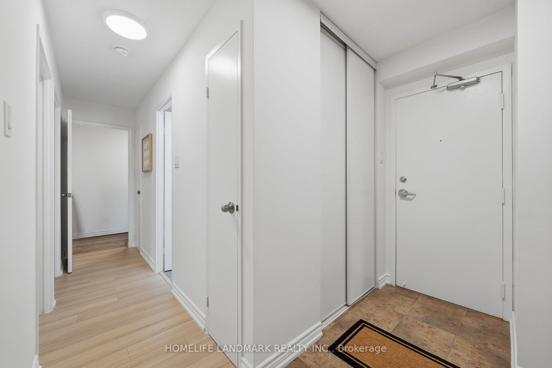 Photo 16 of Unit 309, 260 Davis Drive, Newmarket, Central Newmarket — HOMEH
