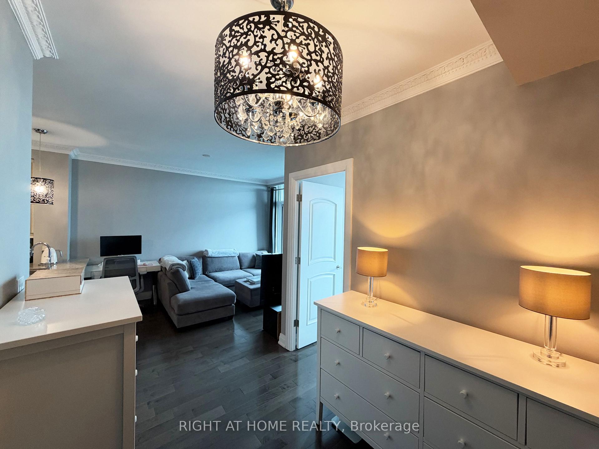 Photo 18 of Unit 3407, 16 Harbour Street, Toronto, Waterfront Communities — HOMEH