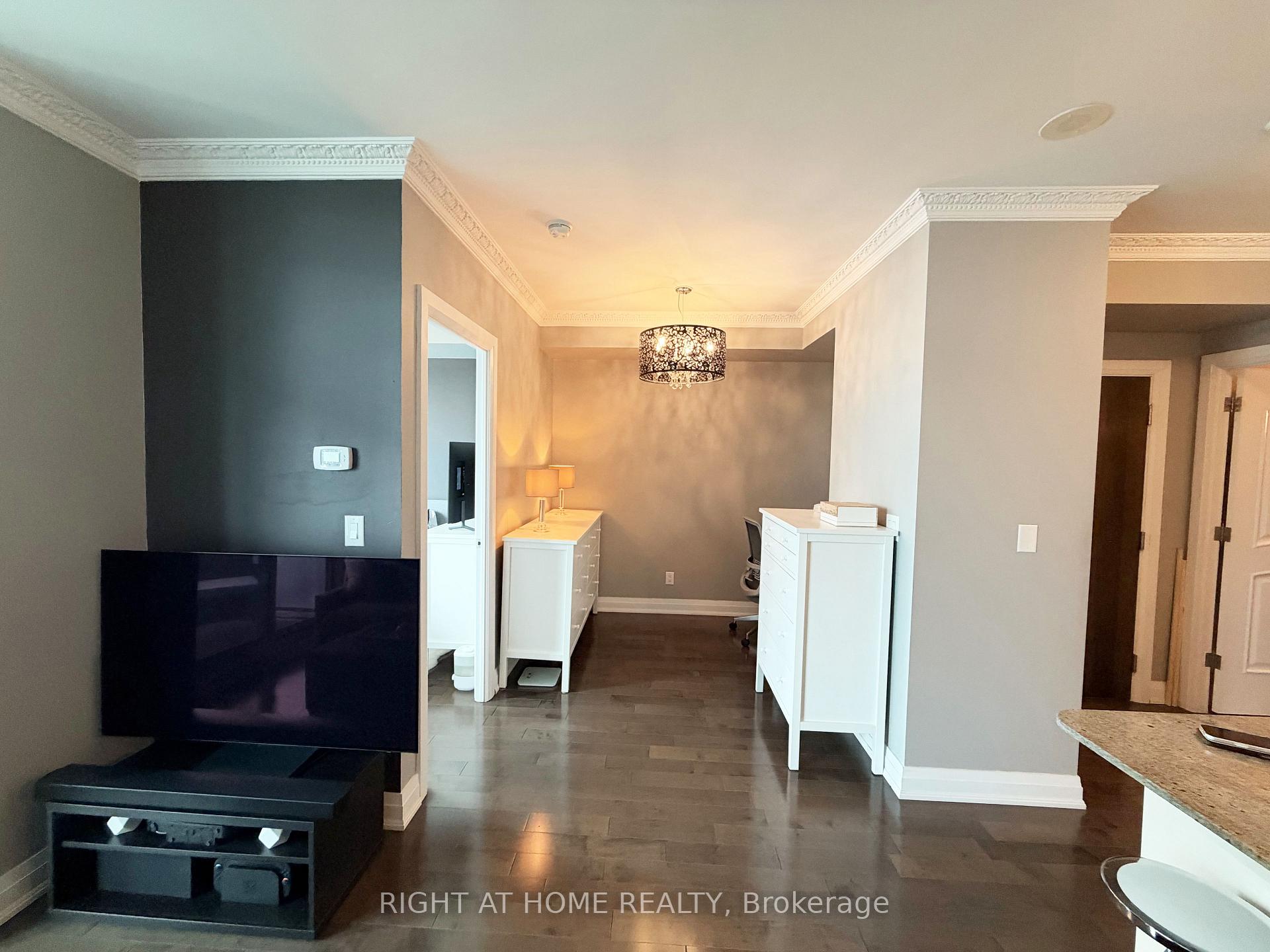 Photo 22 of Unit 3407, 16 Harbour Street, Toronto, Waterfront Communities — HOMEH