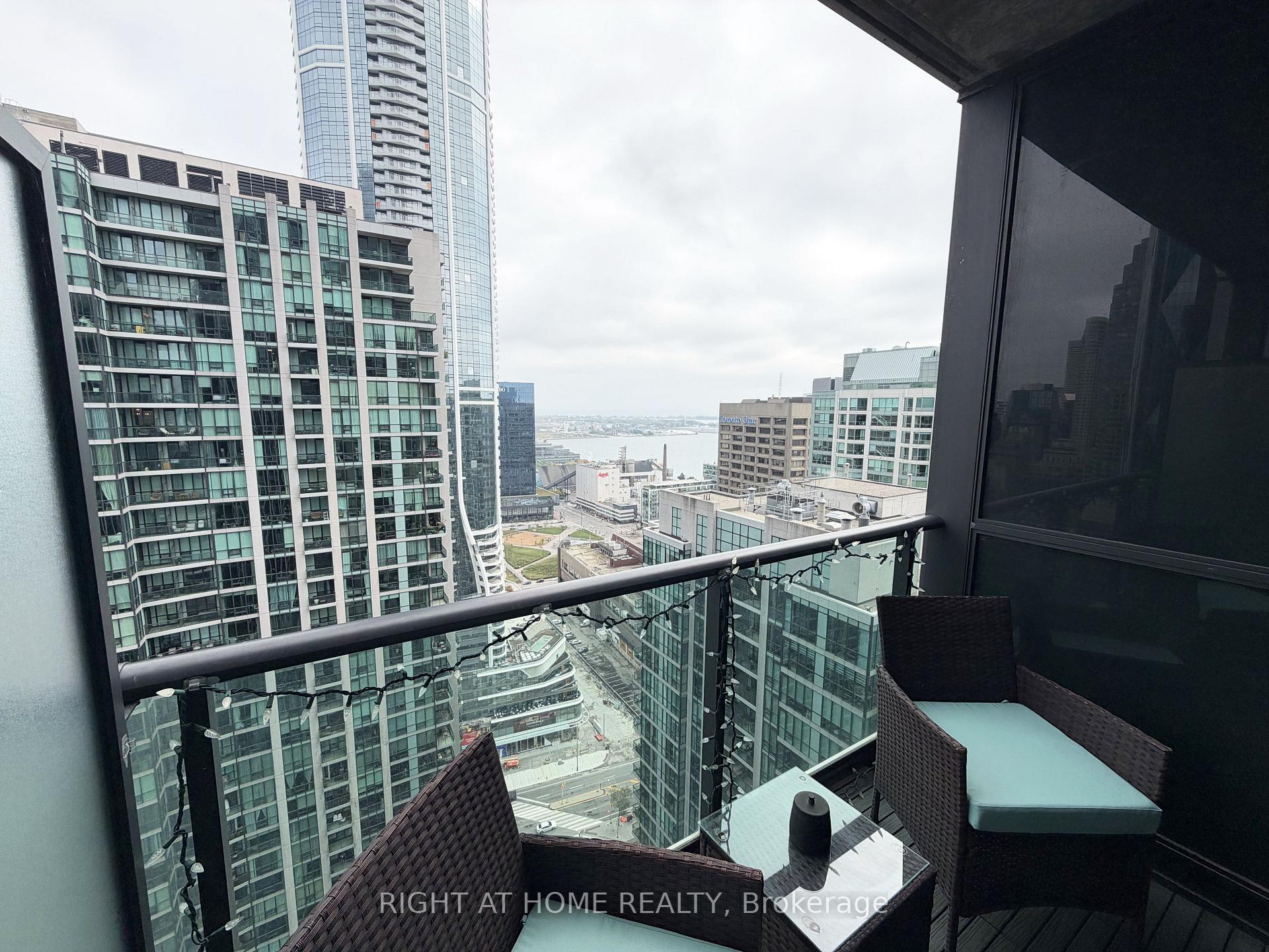 Photo 25 of Unit 3407, 16 Harbour Street, Toronto, Waterfront Communities — HOMEH
