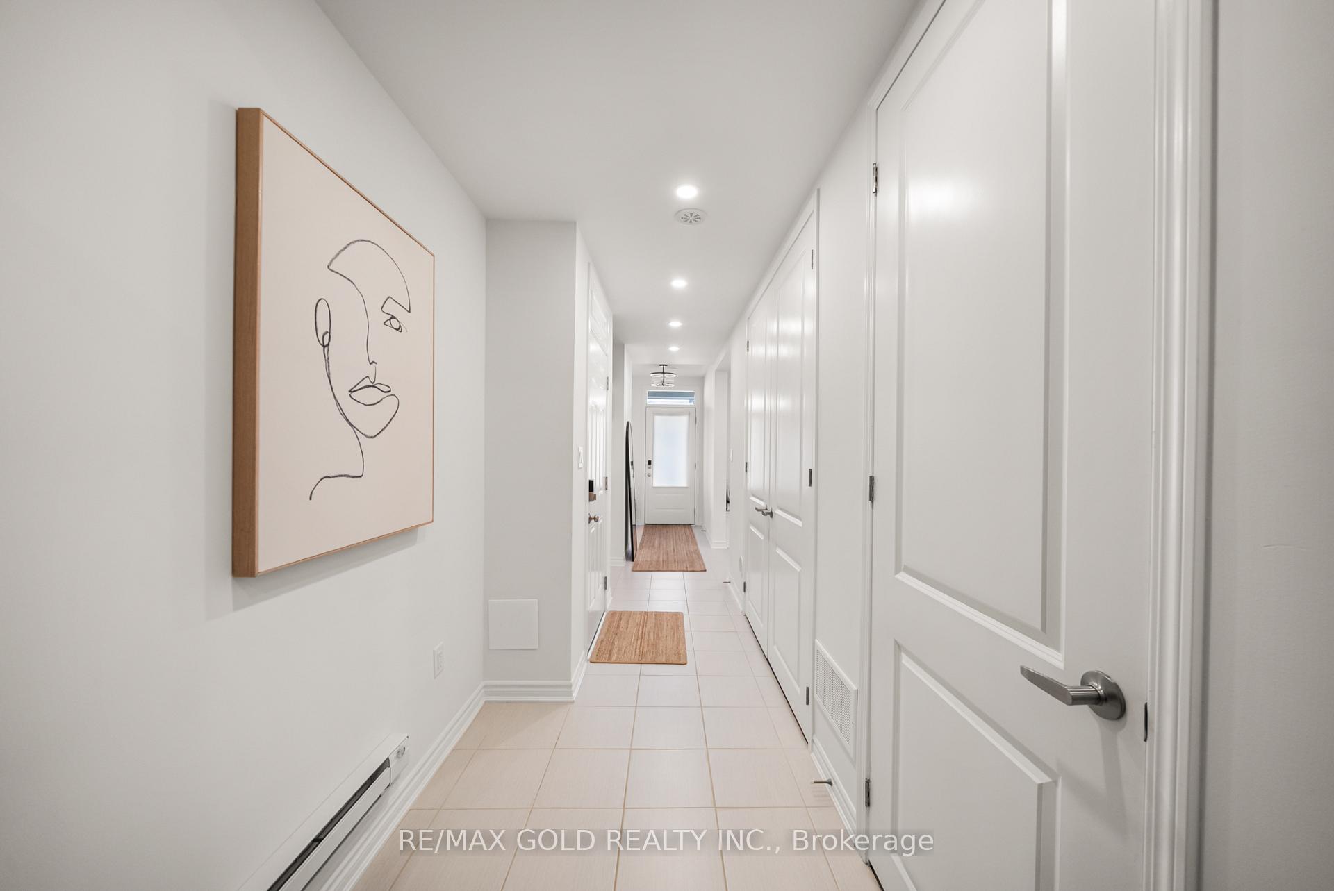 Photo 5 of 41 Keppel Circle, Brampton, Northwest Brampton — HOMEH