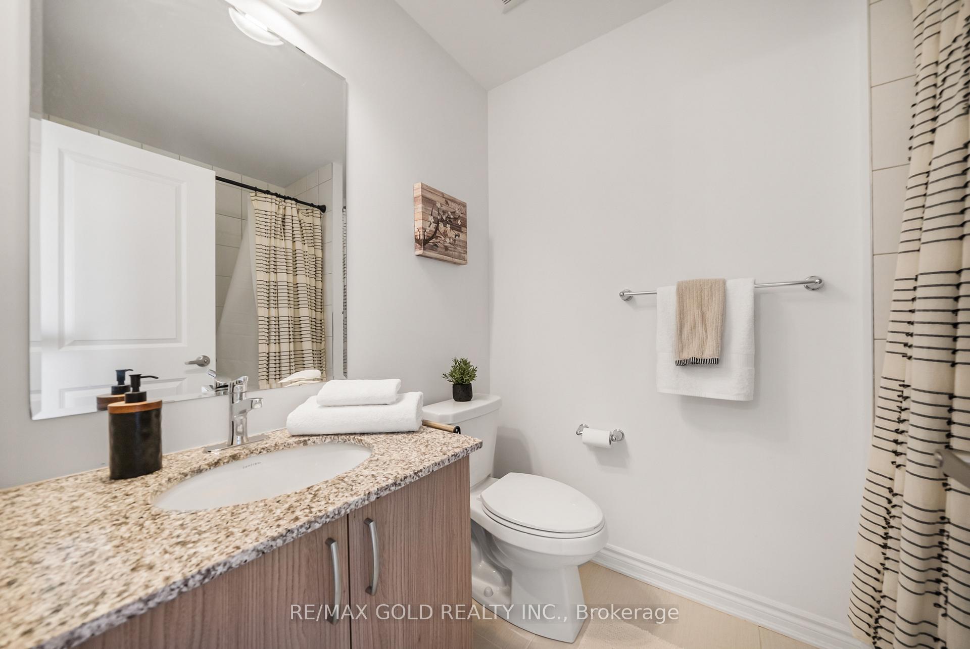 Photo 26 of 41 Keppel Circle, Brampton, Northwest Brampton — HOMEH