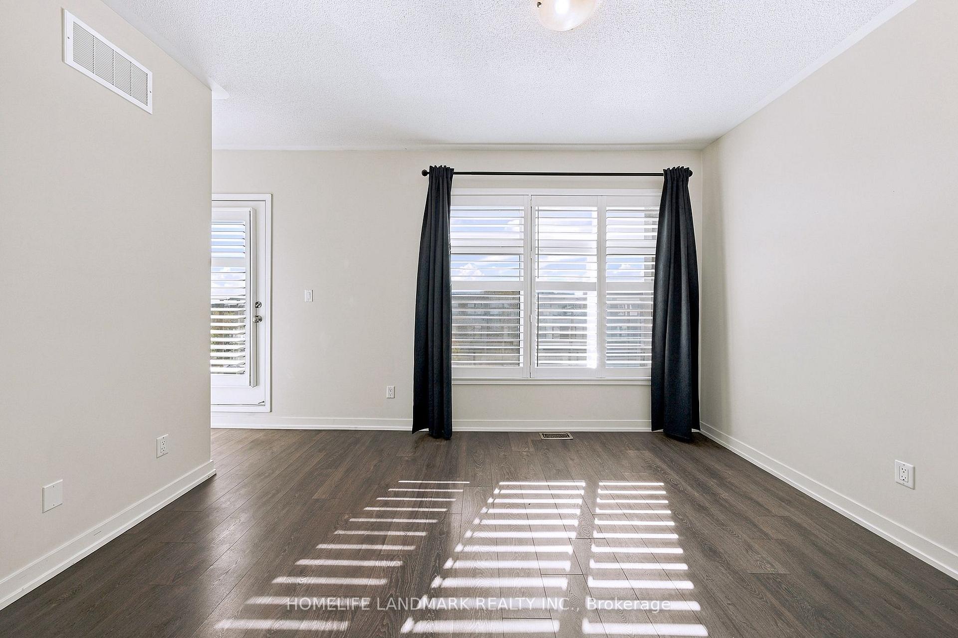 Photo 13 of 223 Wheat Boom Drive, Oakville, Glenorchy — HOMEH