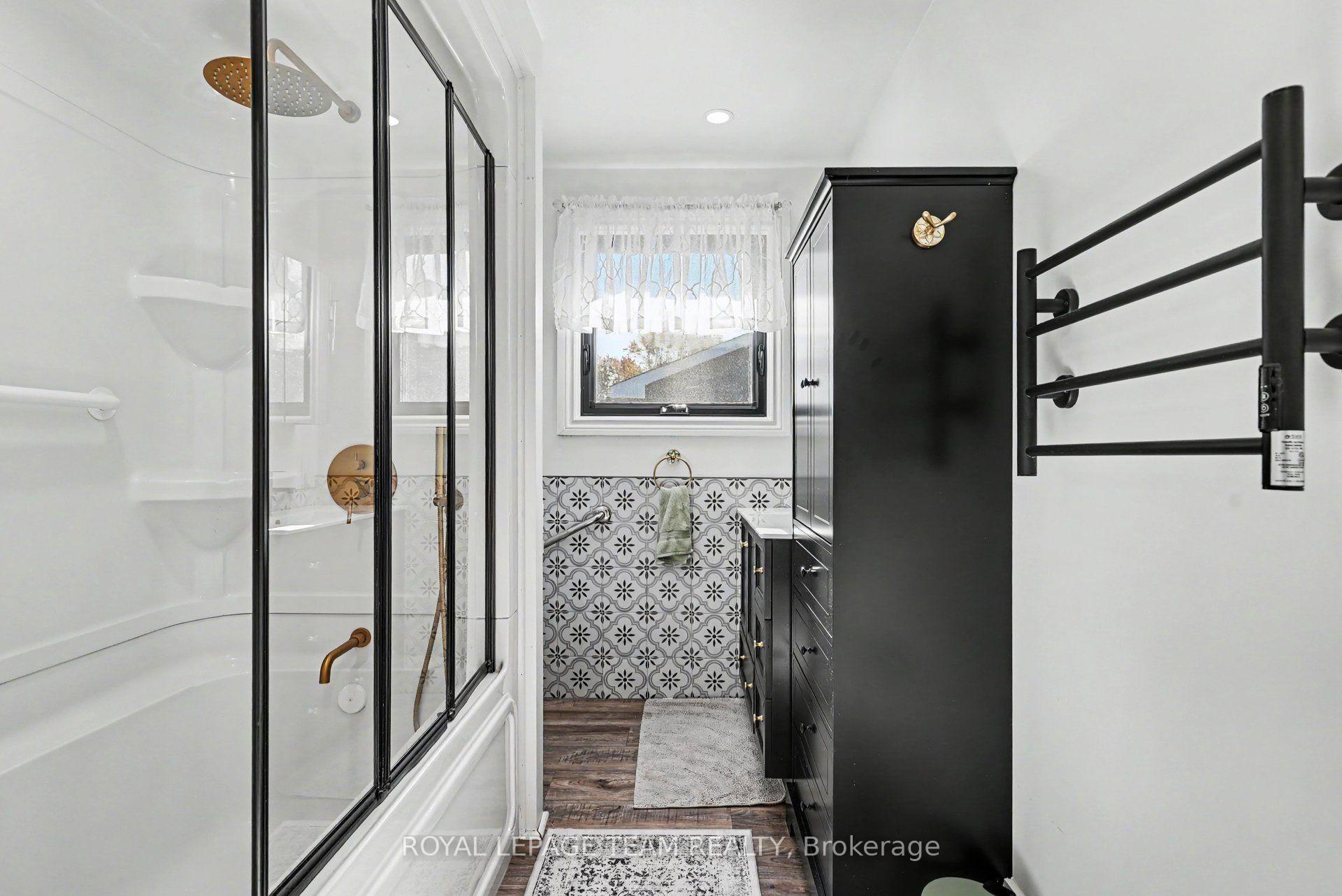 Photo 23 of 565 Dufferin Street W, North Dundas, Winchester — HOMEH