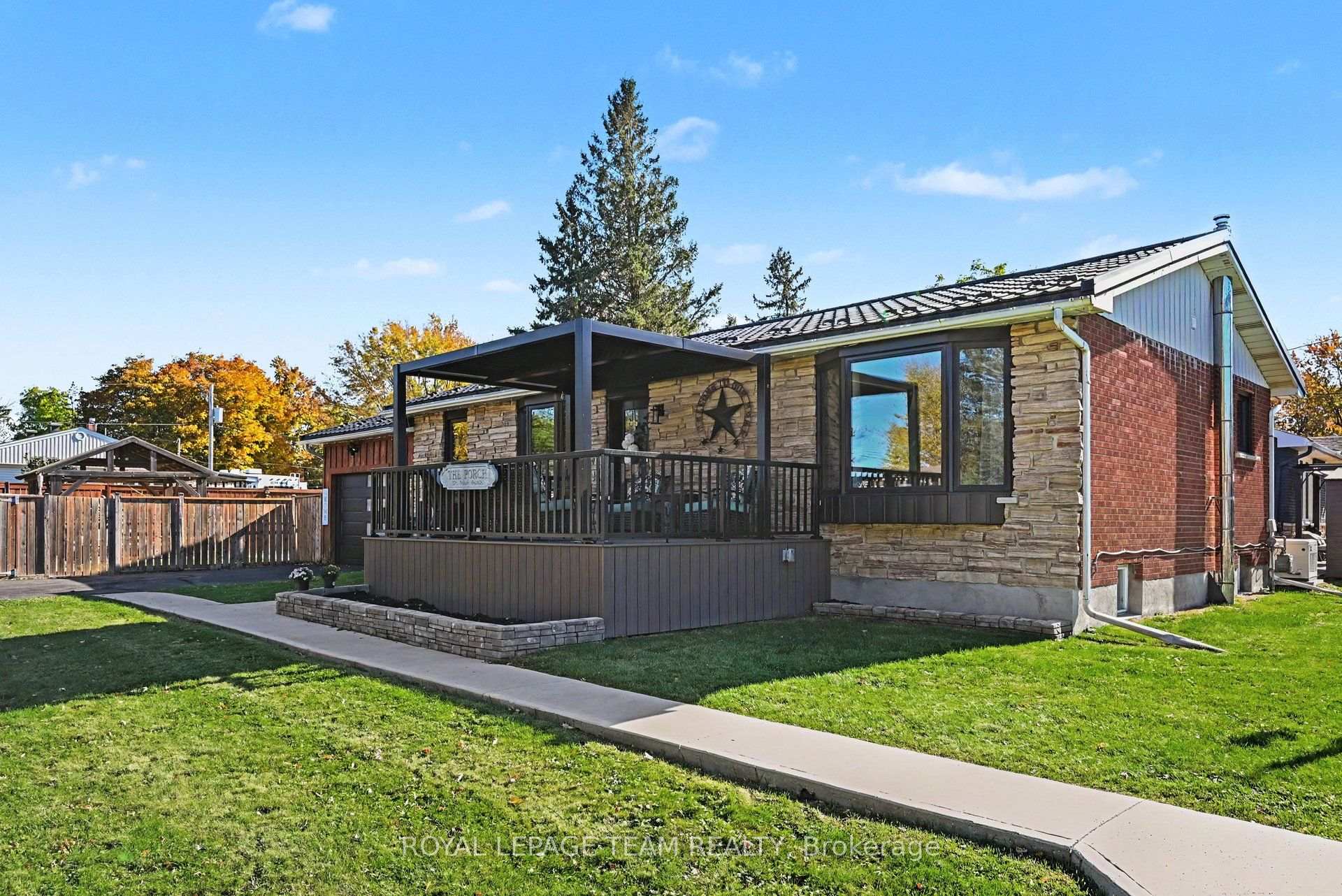 Photo 37 of 565 Dufferin Street W, North Dundas, Winchester — HOMEH