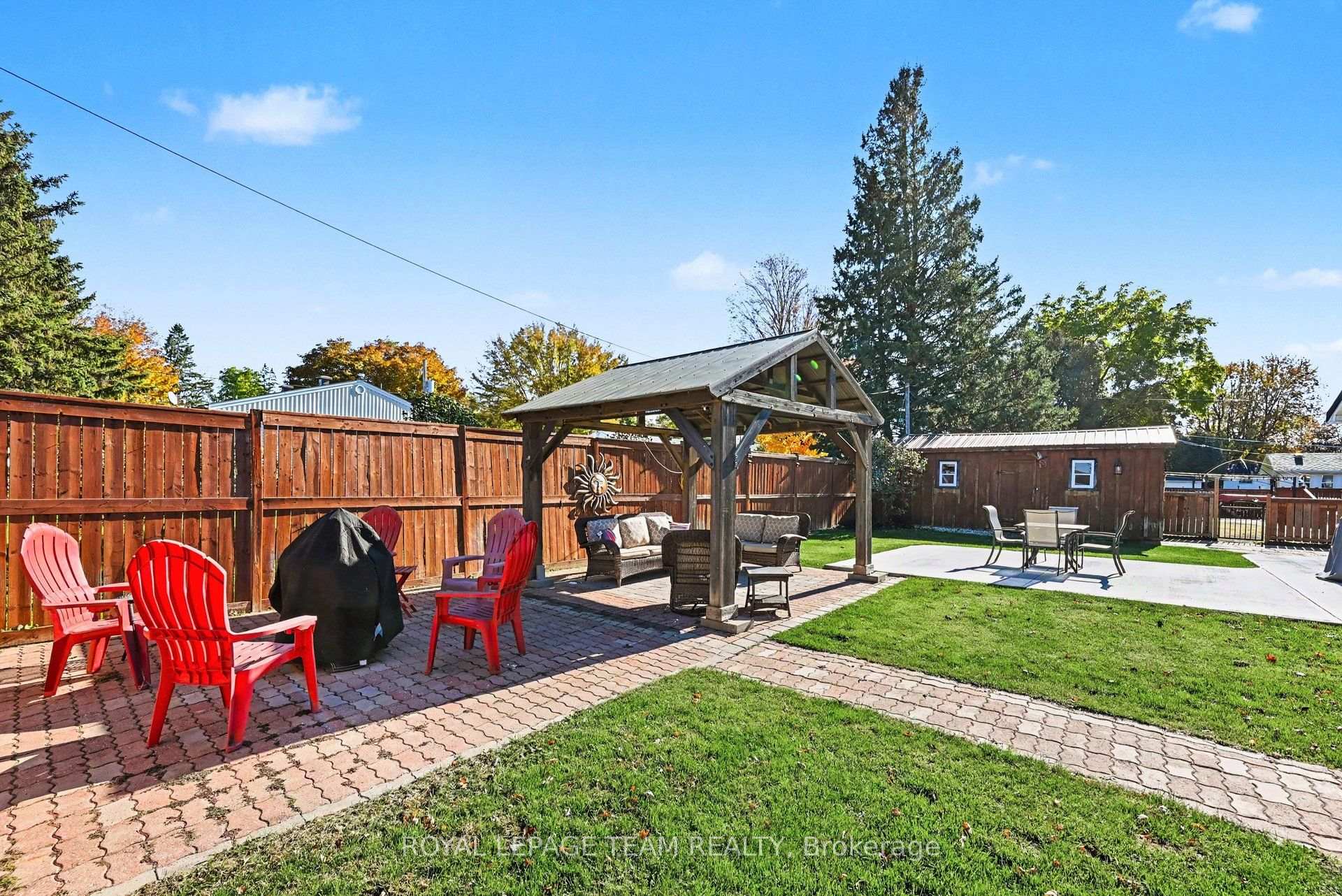 Photo 38 of 565 Dufferin Street W, North Dundas, Winchester — HOMEH