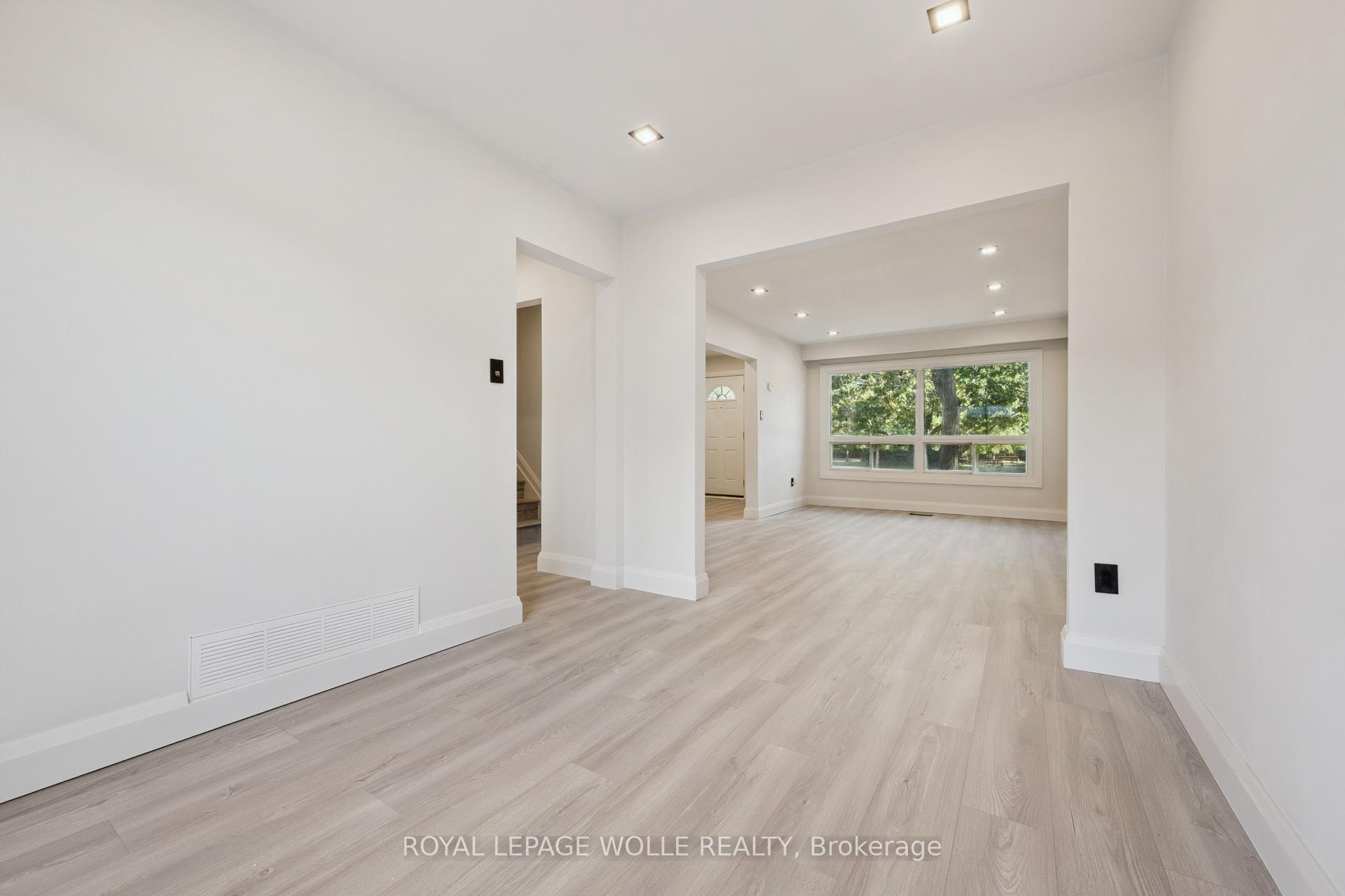 Photo 9 of Unit 107, 5475 Lakeshore Road, Burlington, Appleby — HOMEH