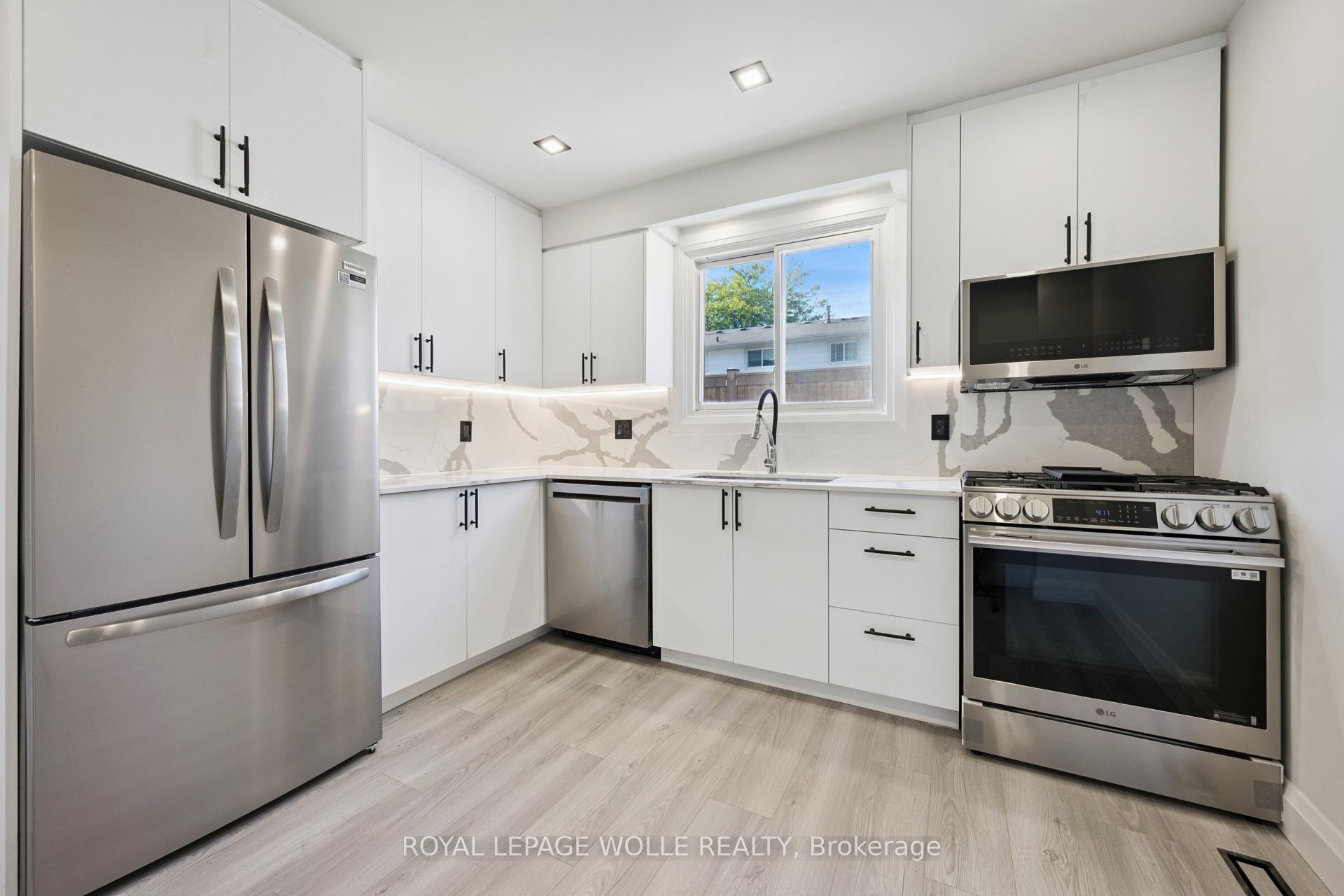 Photo 11 of Unit 107, 5475 Lakeshore Road, Burlington, Appleby — HOMEH