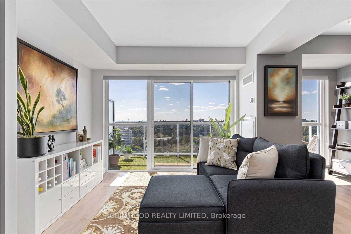 Photo 3 of Unit 1511, 58 Orchard View Boulevard, Toronto, Yonge-Eglinton — HOMEH