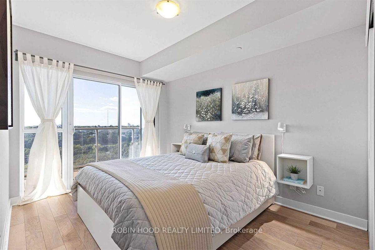 Photo 9 of Unit 1511, 58 Orchard View Boulevard, Toronto, Yonge-Eglinton — HOMEH