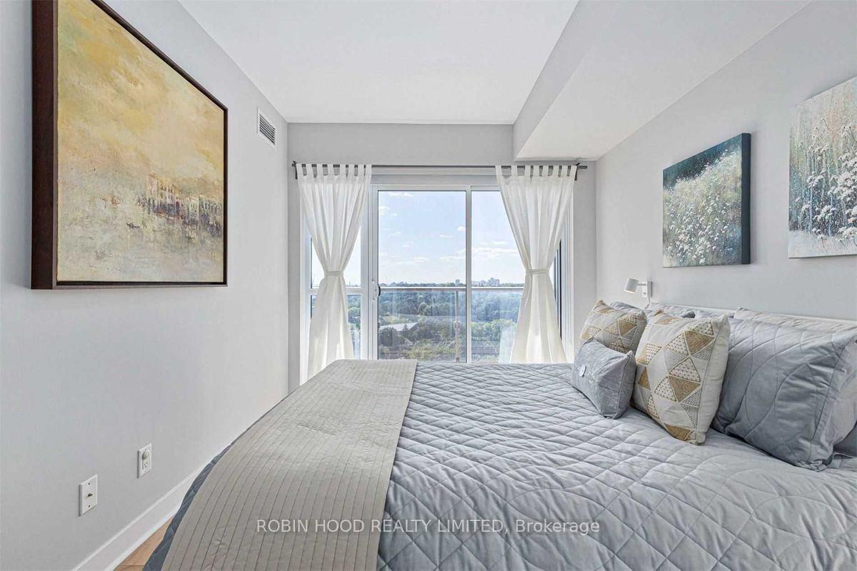 Photo 10 of Unit 1511, 58 Orchard View Boulevard, Toronto, Yonge-Eglinton — HOMEH