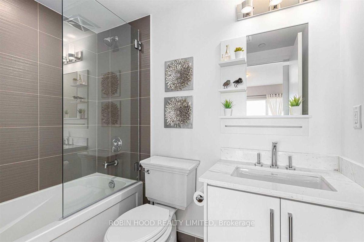Photo 12 of Unit 1511, 58 Orchard View Boulevard, Toronto, Yonge-Eglinton — HOMEH