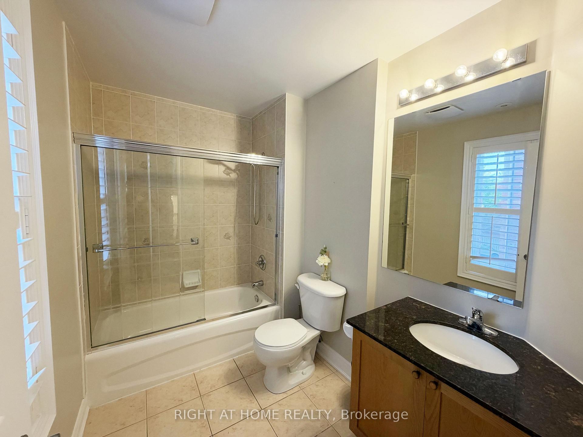 Photo 26 of 1 Fairhead Mews, Toronto, East End-Danforth — HOMEH