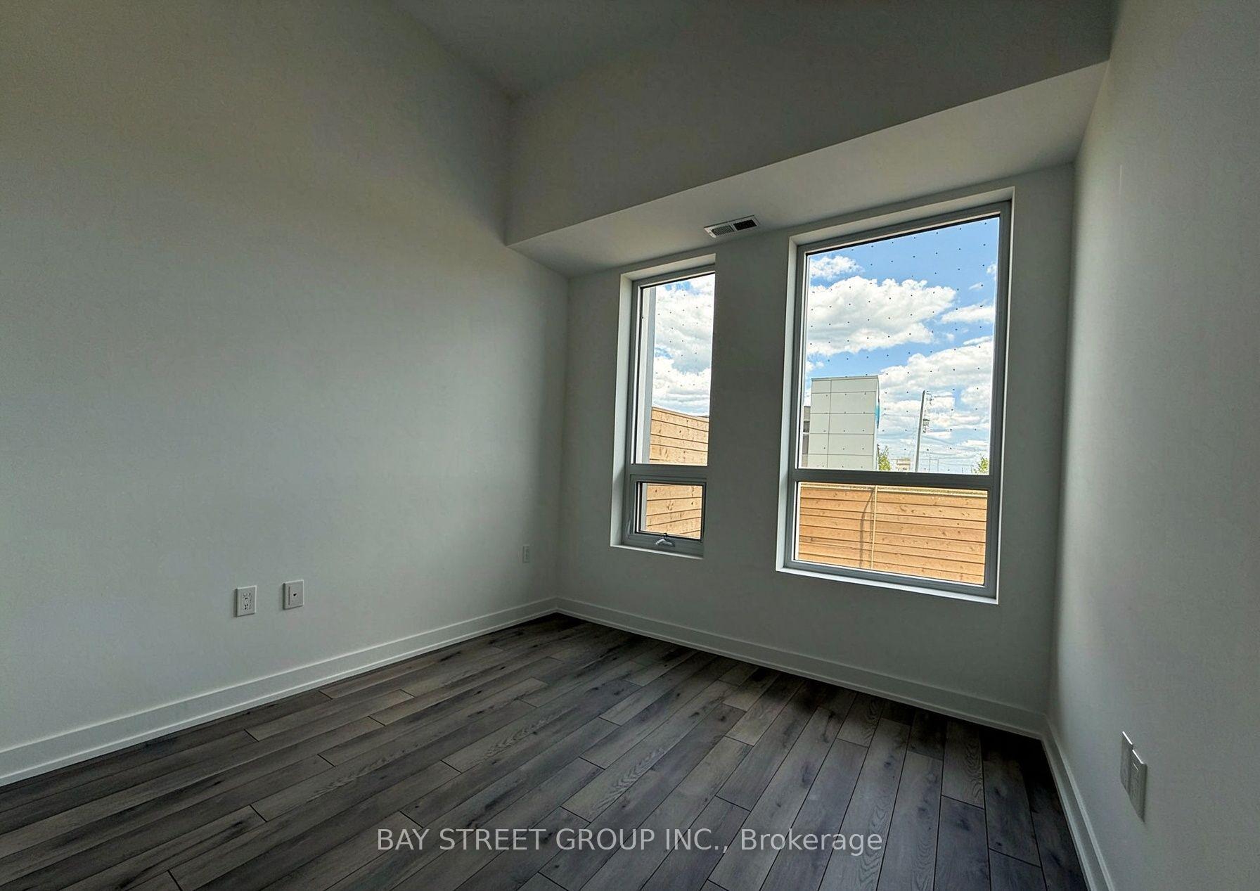 Photo 11 of Unit 145, 1005 Dundas Street E, Oakville, Joshua Meadows — HOMEH