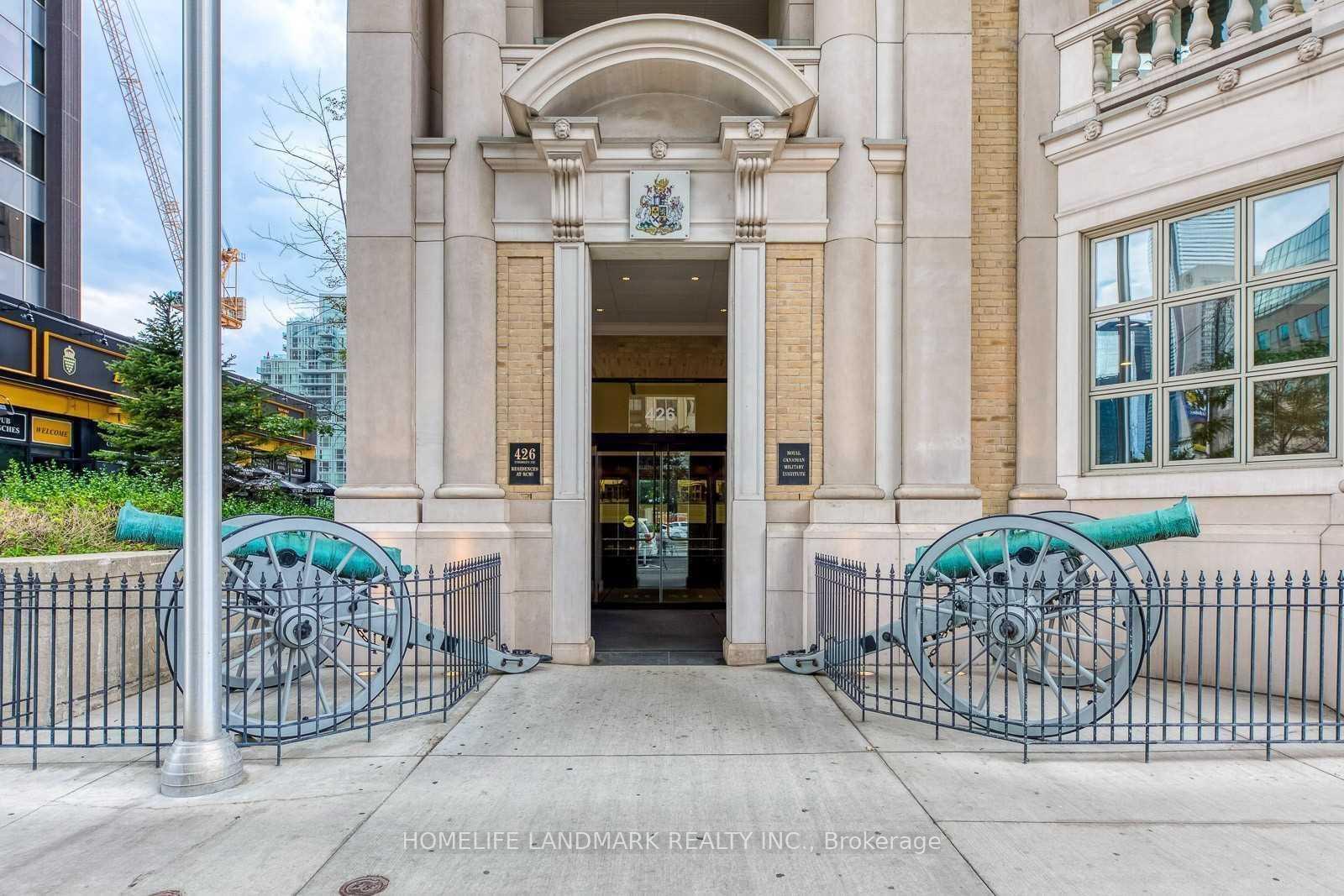 Photo 1 of Unit 1602, 426 University Avenue, Toronto, Kensington-Chinatown — HOMEH