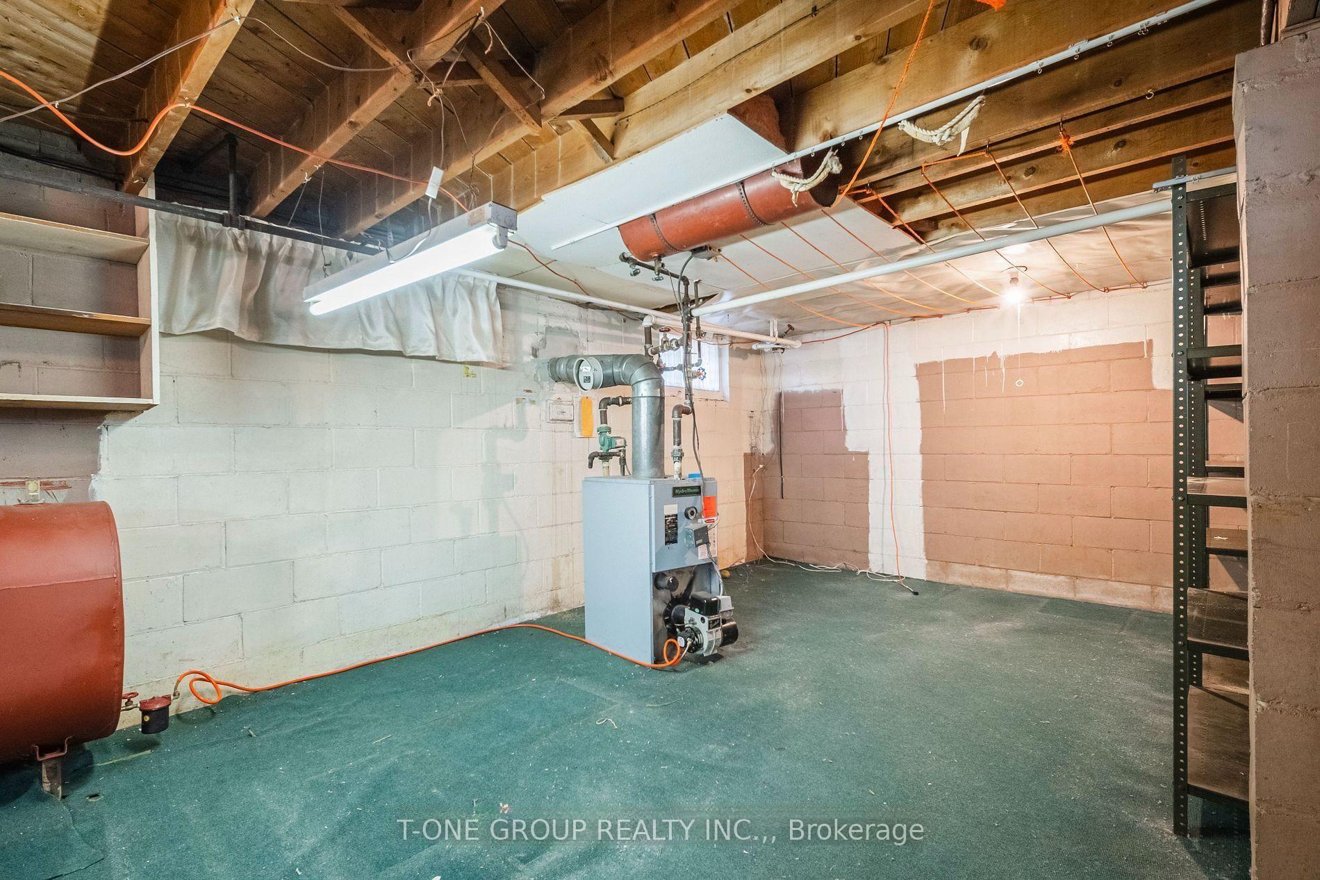Photo 24 of 302 Spring Garden Avenue, North York, Willowdale East — HOMEH