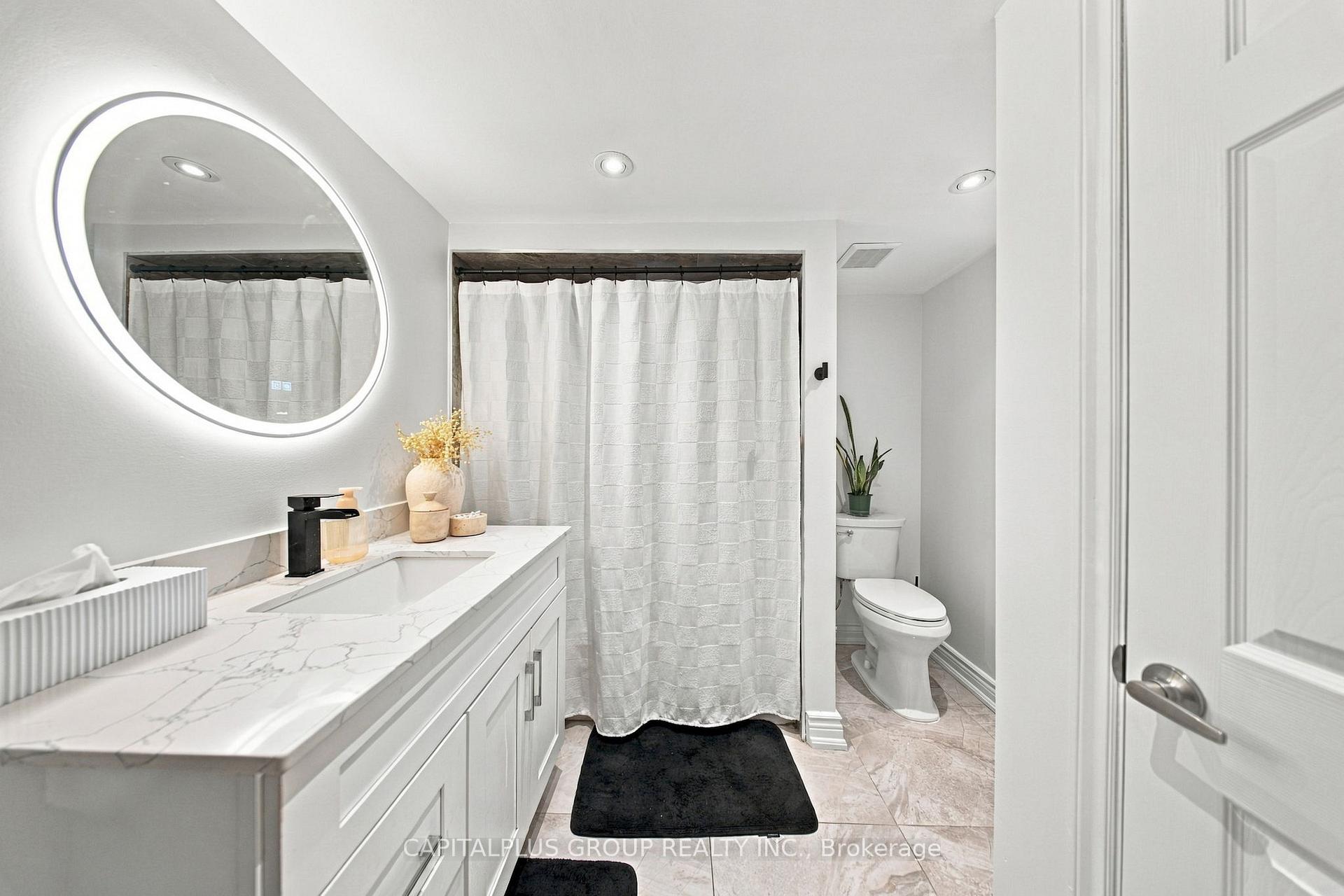 Photo 39 of 23 Gentian Drive, Etobicoke, Eringate-Centennial-West Deane — HOMEH