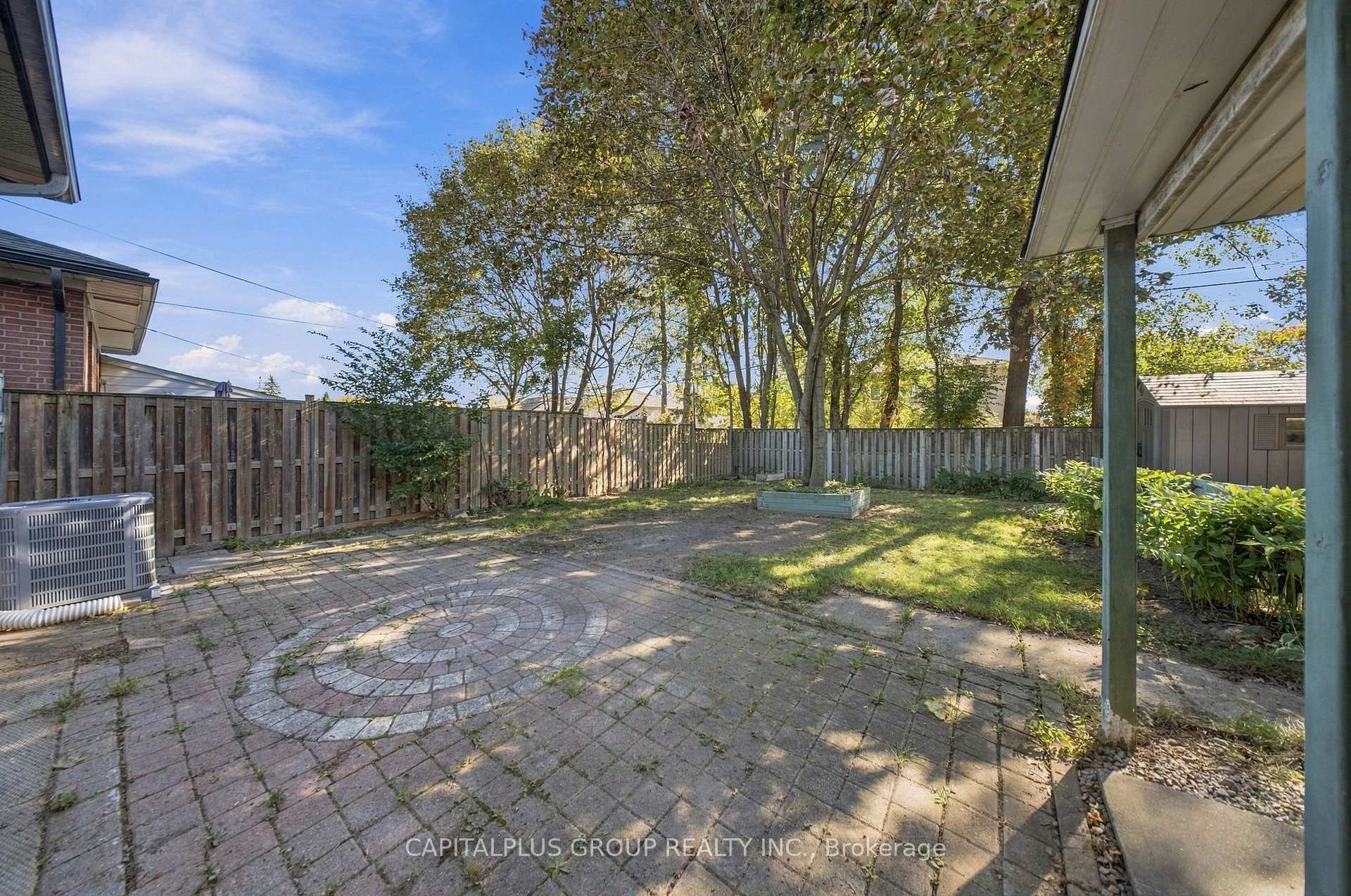 Photo 46 of 23 Gentian Drive, Etobicoke, Eringate-Centennial-West Deane — HOMEH