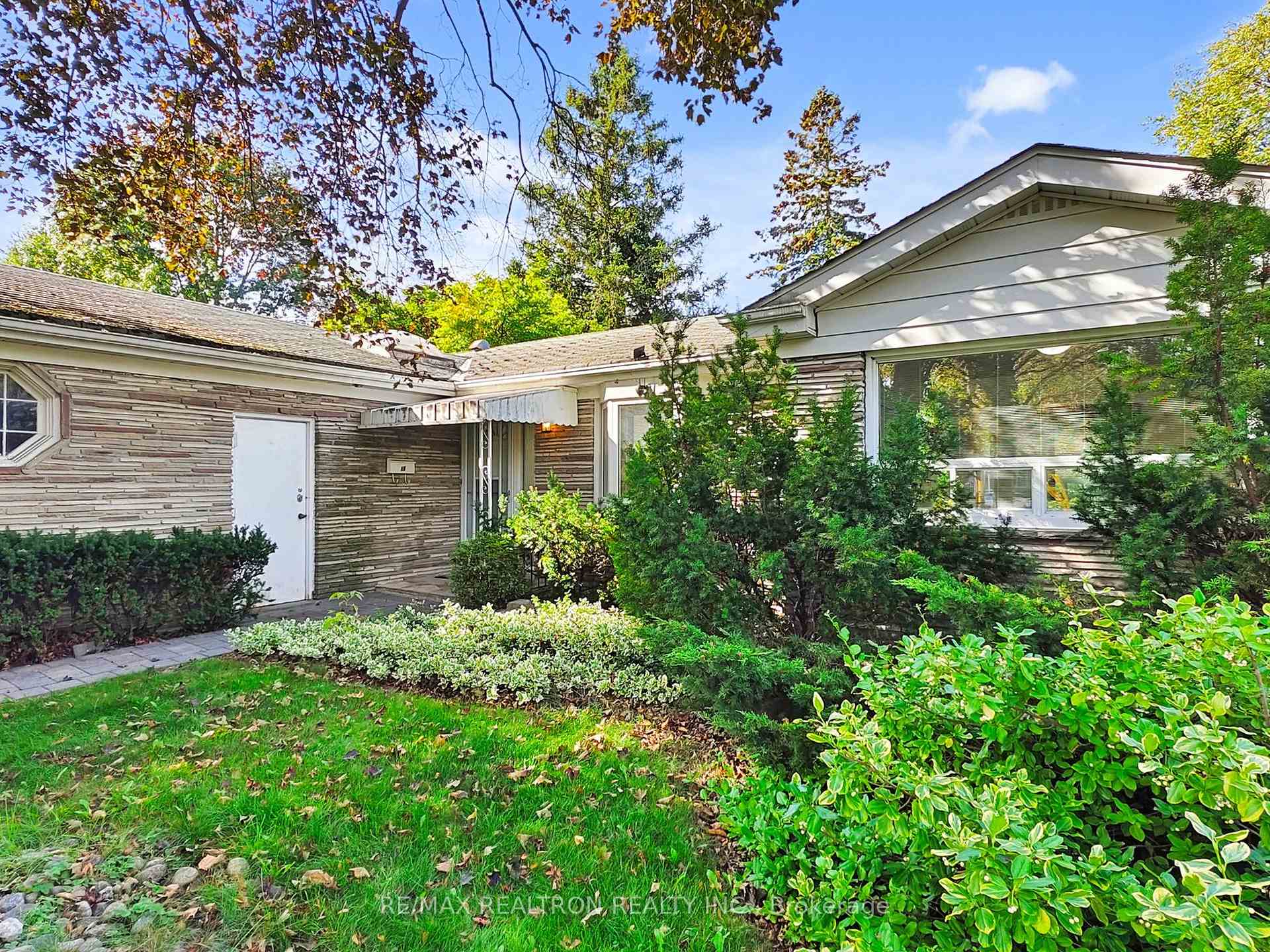 Photo of 46 Palomino Crescent