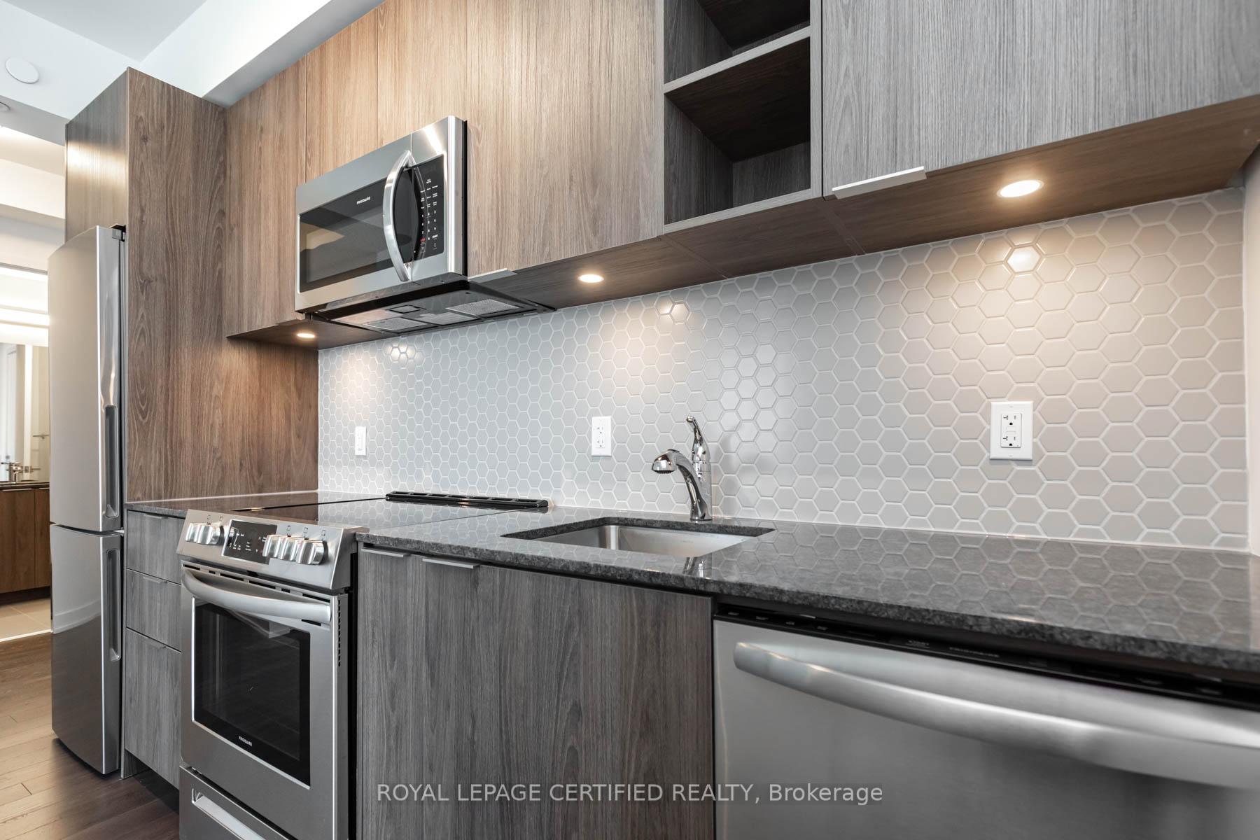 Photo 8 of Unit 2307, 30 Ordnance Street, Toronto, Niagara — HOMEH