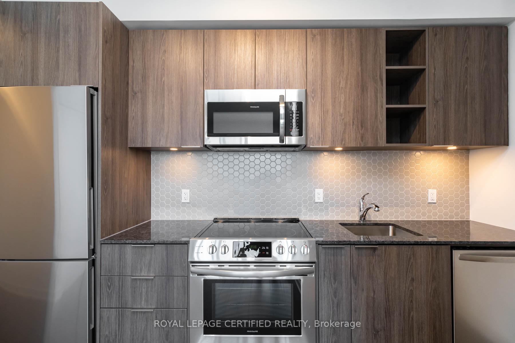 Photo 9 of Unit 2307, 30 Ordnance Street, Toronto, Niagara — HOMEH